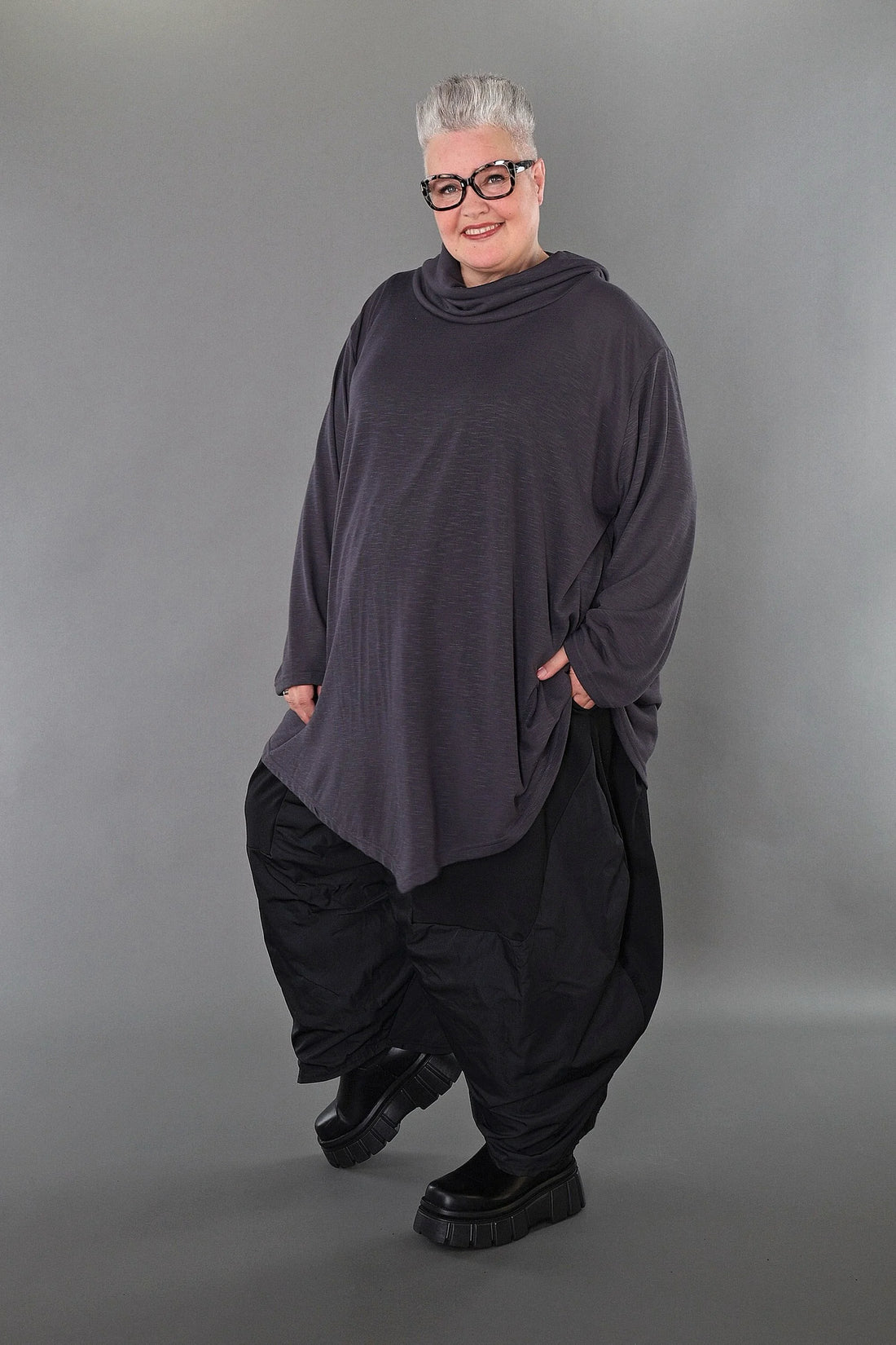  A-Form Bigshirt von AKH Premium aus Viskose, P1008.0516, Dunkelgrau, Ausgefallen, Zeitlos