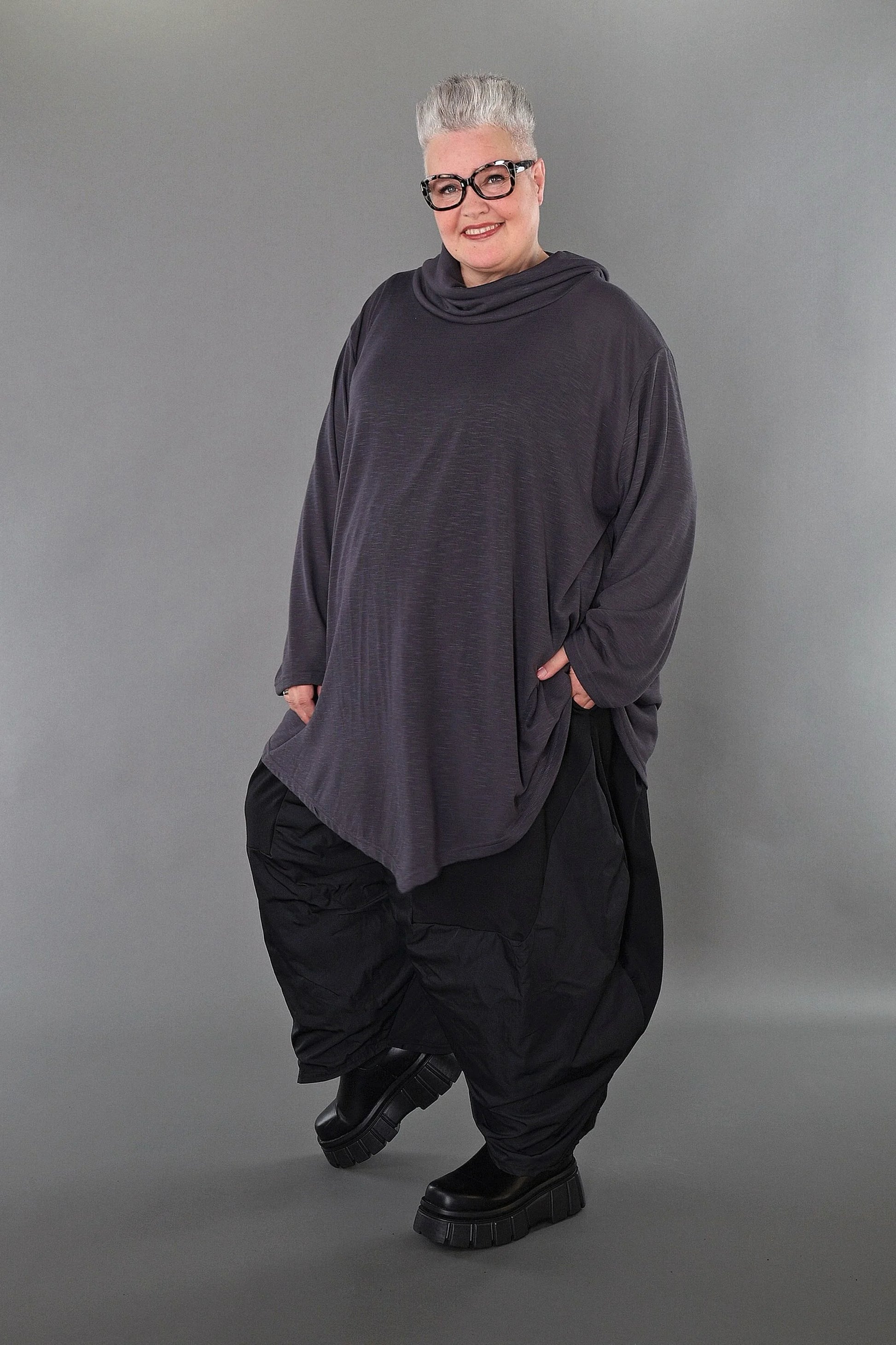  A-Form Bigshirt von AKH Premium aus Viskose, P1008.0516, Dunkelgrau, Ausgefallen, Zeitlos