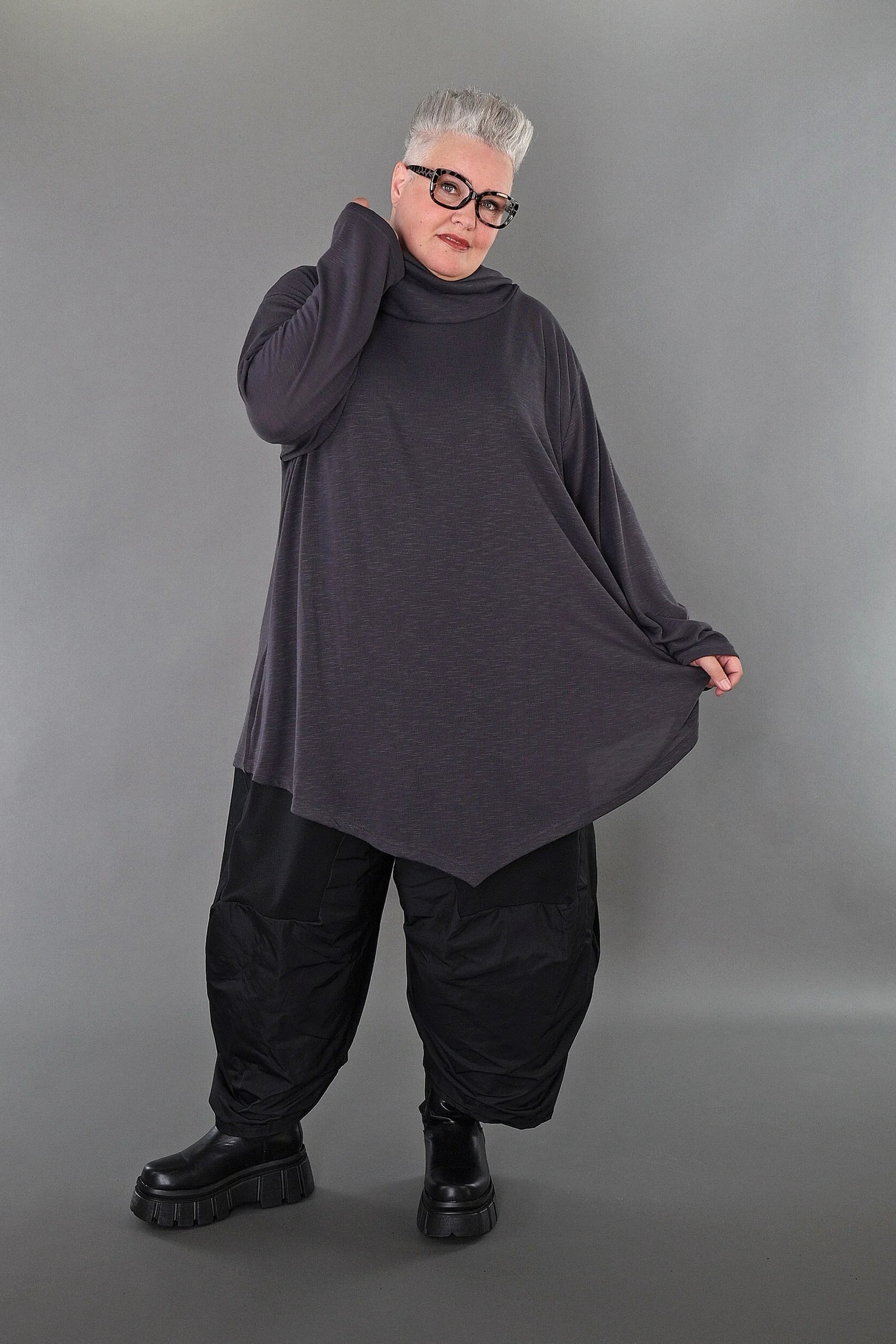  A-Form Bigshirt von AKH Premium aus Viskose, P1008.0516, Dunkelgrau, Ausgefallen, Zeitlos