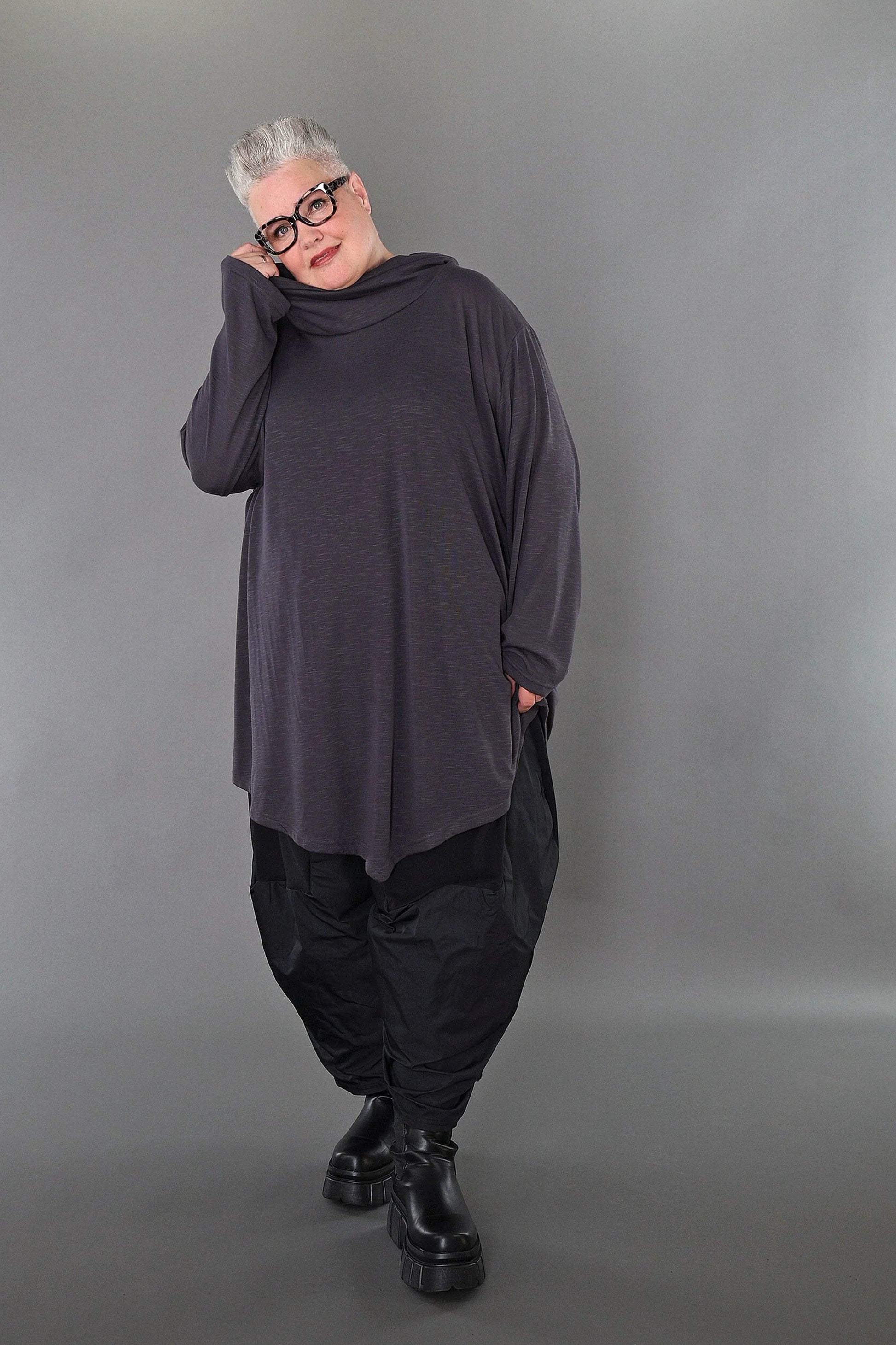  A-Form Bigshirt von AKH Premium aus Viskose, P1008.0516, Dunkelgrau, Ausgefallen, Zeitlos