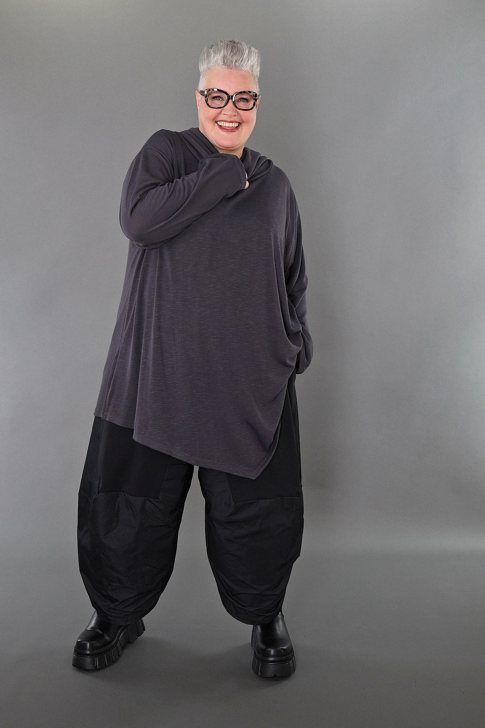  A-Form Bigshirt von AKH Premium aus Viskose, P1008.0516, Dunkelgrau, Ausgefallen, Zeitlos