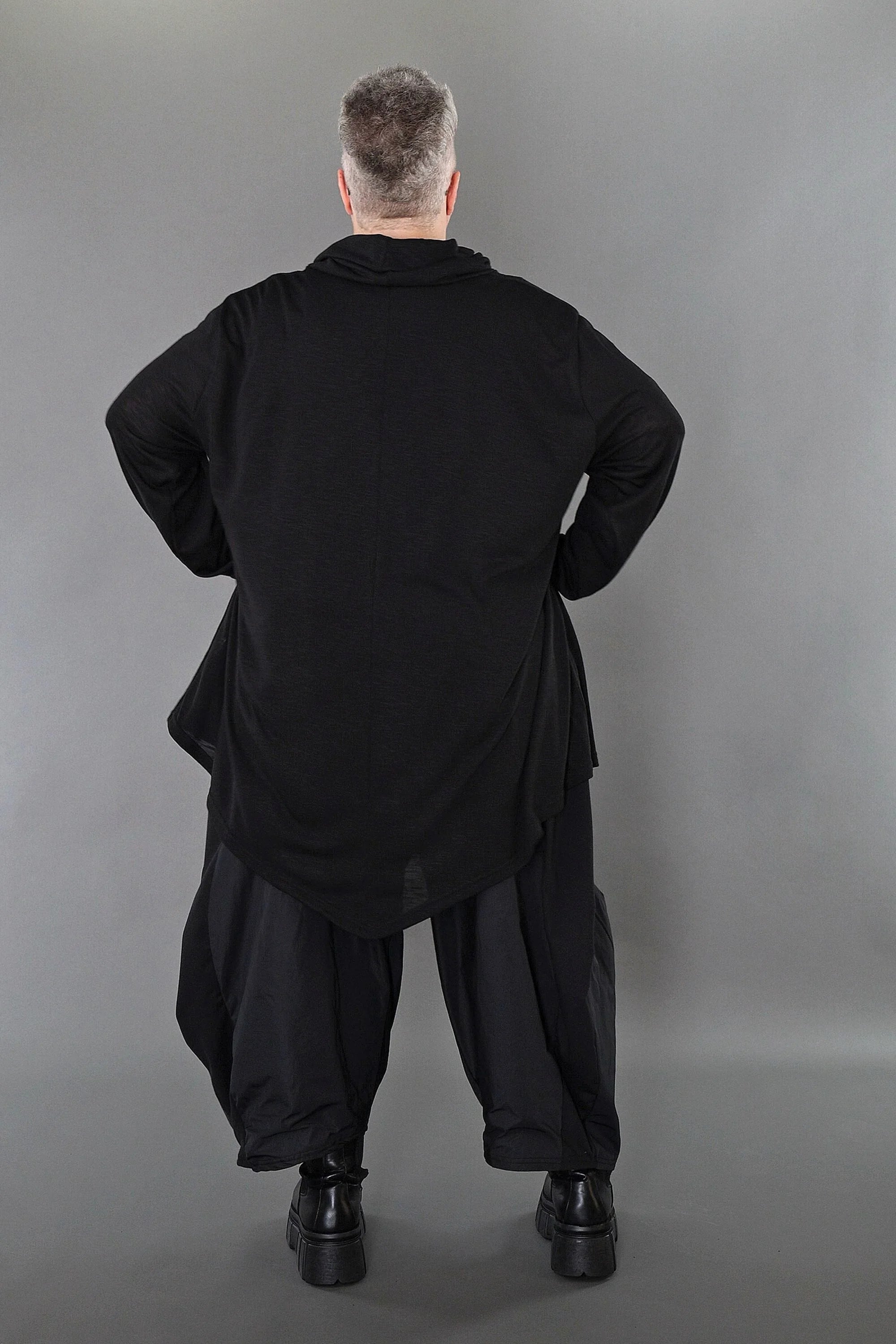  A-Form Bigshirt von AKH Premium aus Viskose, P1008.0516, Schwarz, Ausgefallen, Zeitlos