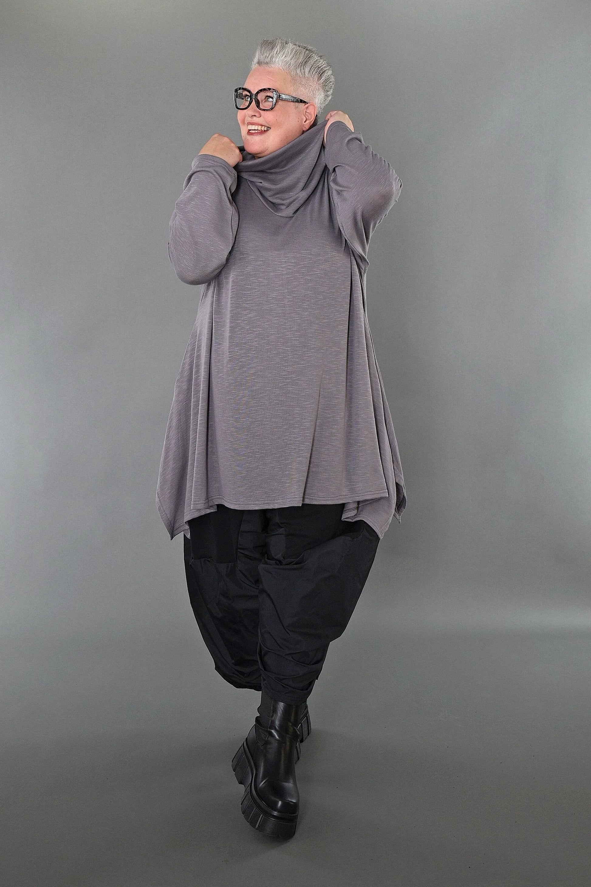  A-Form Bigshirt von AKH Premium aus Viskose, P1008.3371, Hellgrau, Ausgefallen, Zeitlos