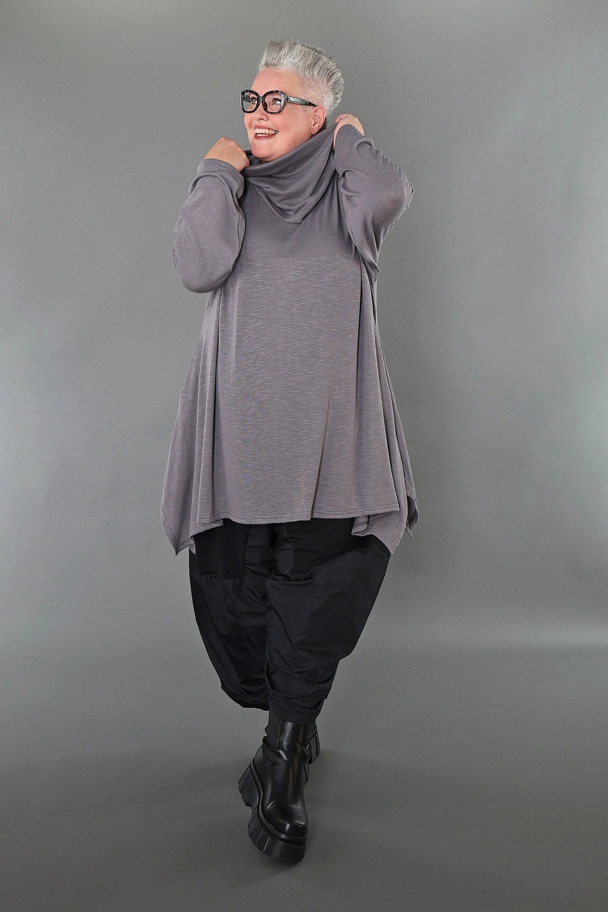  A-Form Bigshirt von AKH Premium aus Viskose, P1008.3371, Hellgrau, Ausgefallen, Zeitlos
