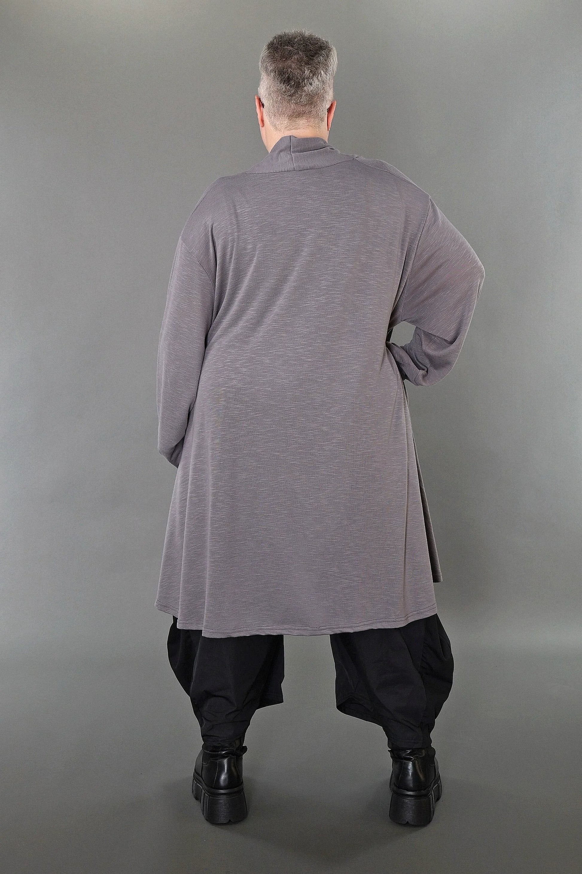  A-Form Cardigan von AKH Premium aus Viskose, P1008.7041, Hellgrau, Ausgefallen, Zeitlos