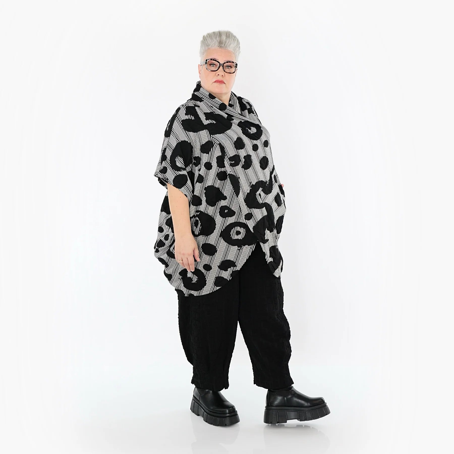  Ballon Überwurf von AKH Premium aus Viskose, P1013.7141, Schwarz/Weiß, Streifen, Schick