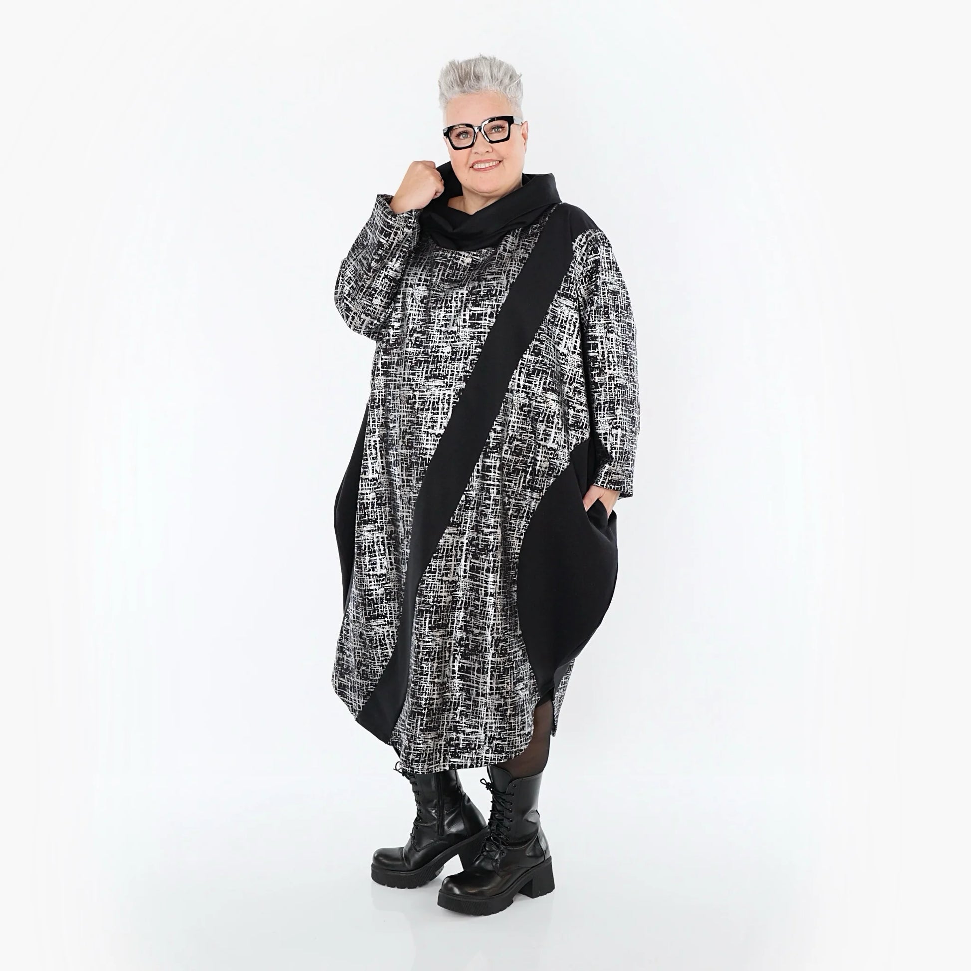  Ballonkleid von AKH Premium aus Viskose, P107158, Schwarz/Silber, Pinselstrich, Schick