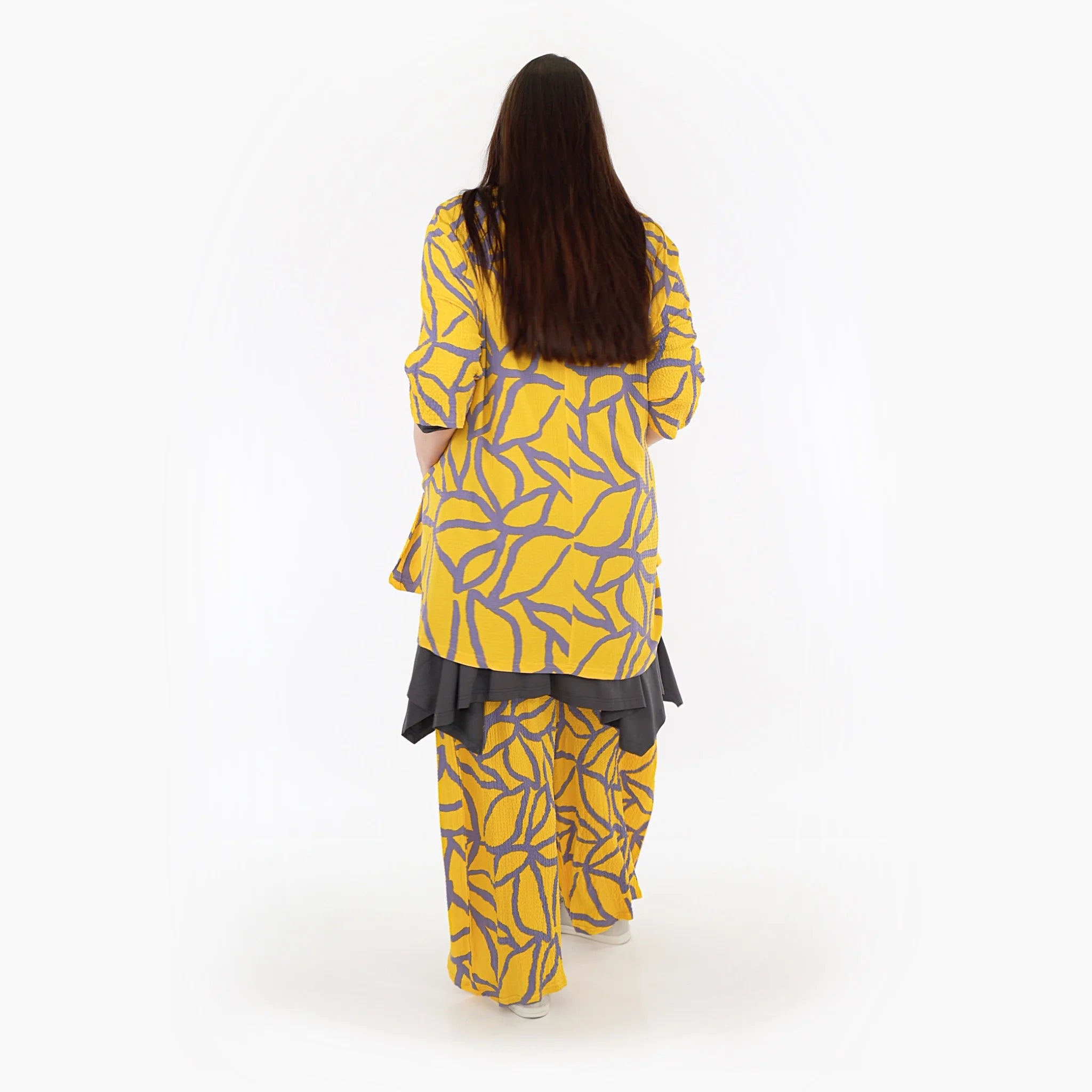  AKH Fashion Shirt in Glocken-Form, aus Viskose, 1317.01892, Gelb-Fliedergrau, Grafik