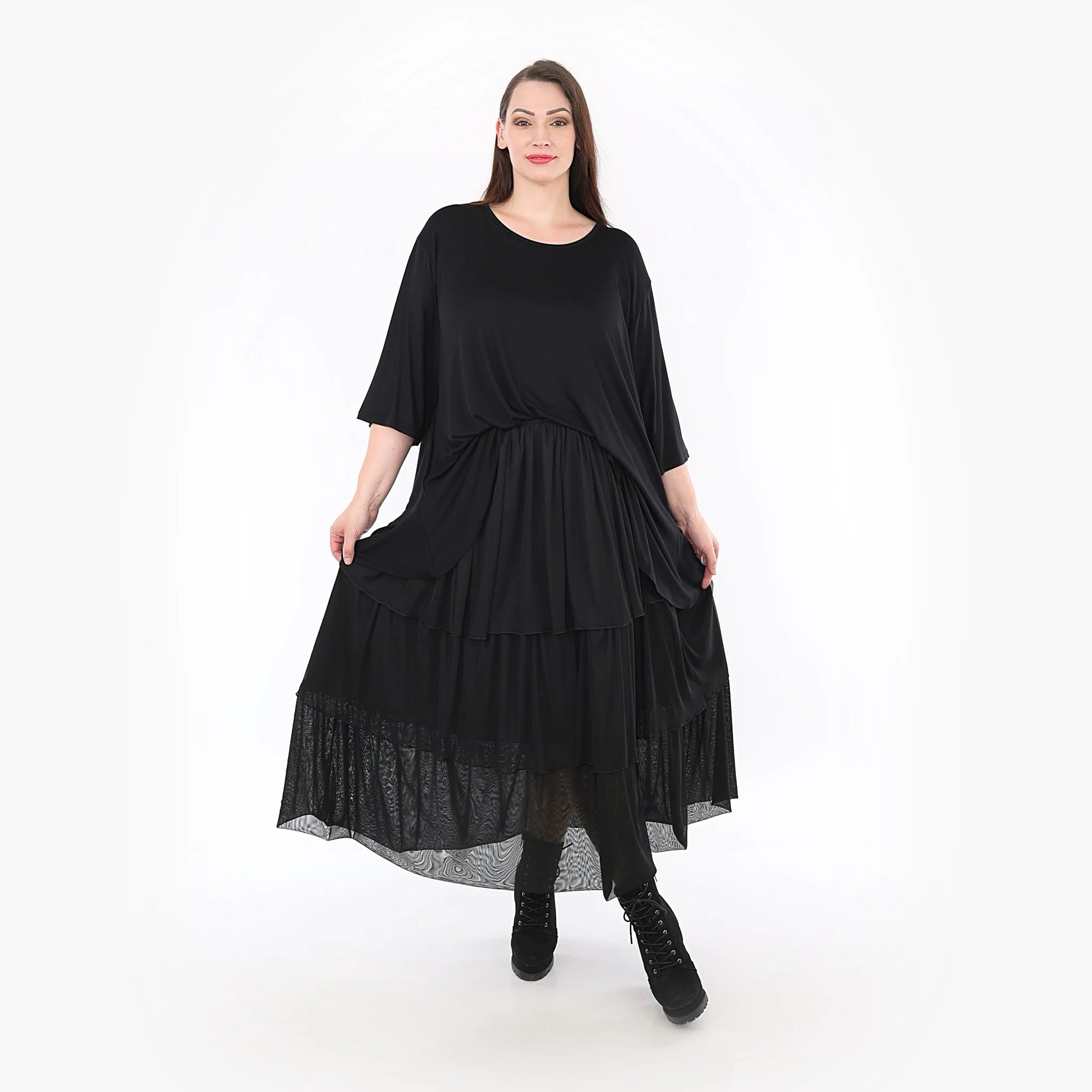  Eleganter Ballonrock aus feinem Baumwoll-Memorytaft mit Tüll-Details für den Plus-Size-Stil