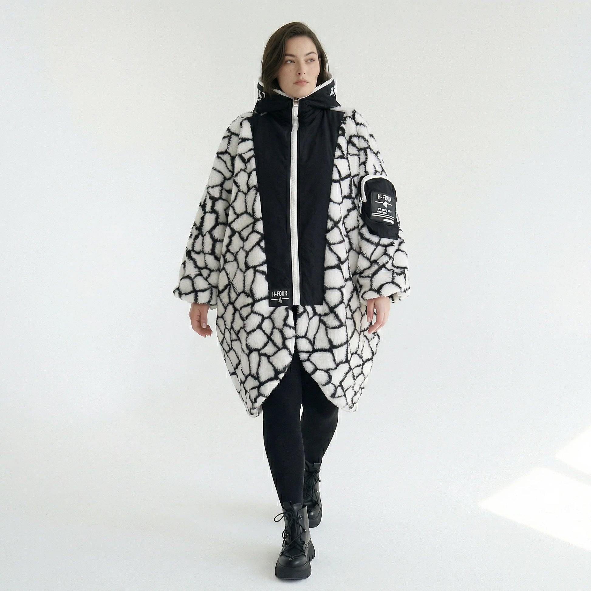  Ballon Jacke von H4 Fashion aus Polyamid, 2366, Weiß, Animal, Ausgefallen, Zeitlos, Schick