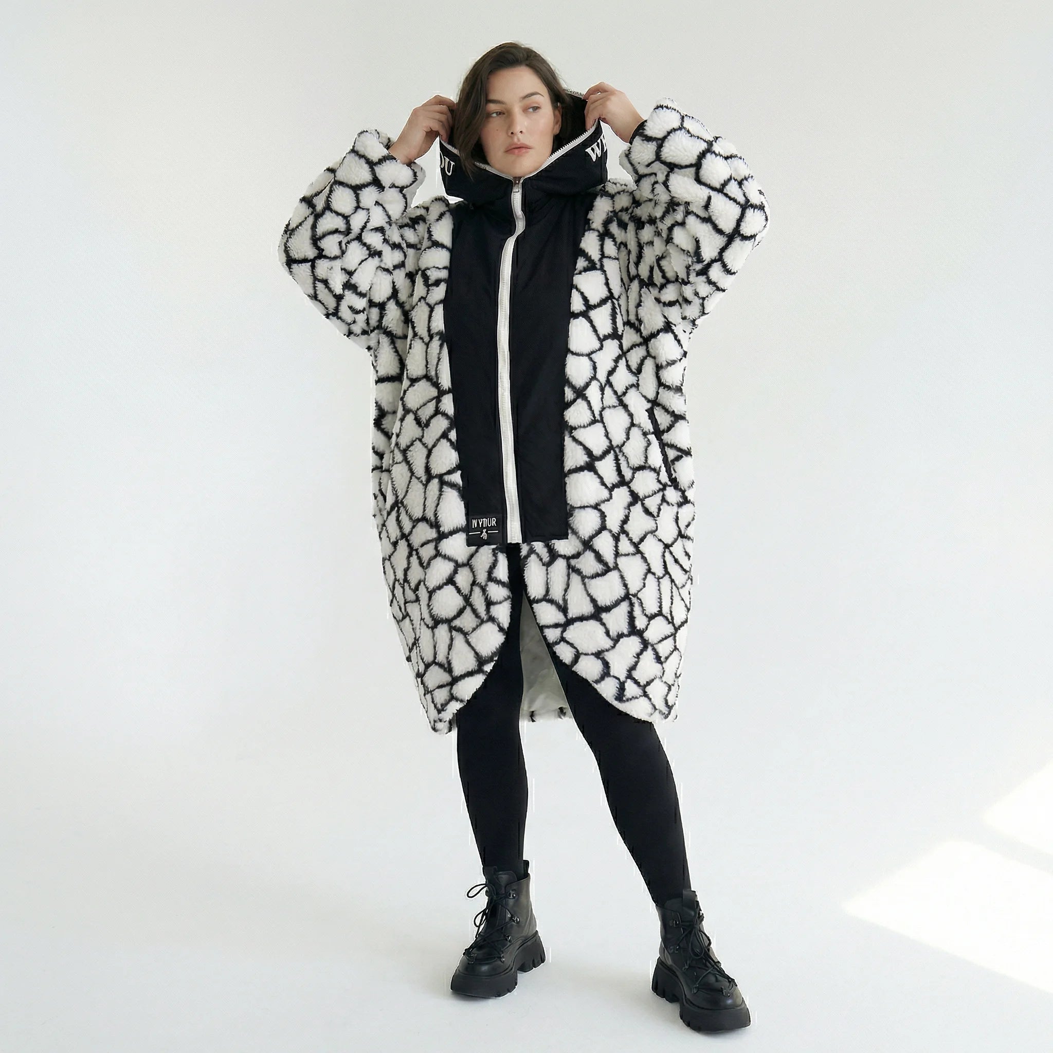  Ballon Jacke von H4 Fashion aus Polyamid, 2366, Weiß, Animal, Ausgefallen, Zeitlos, Schick