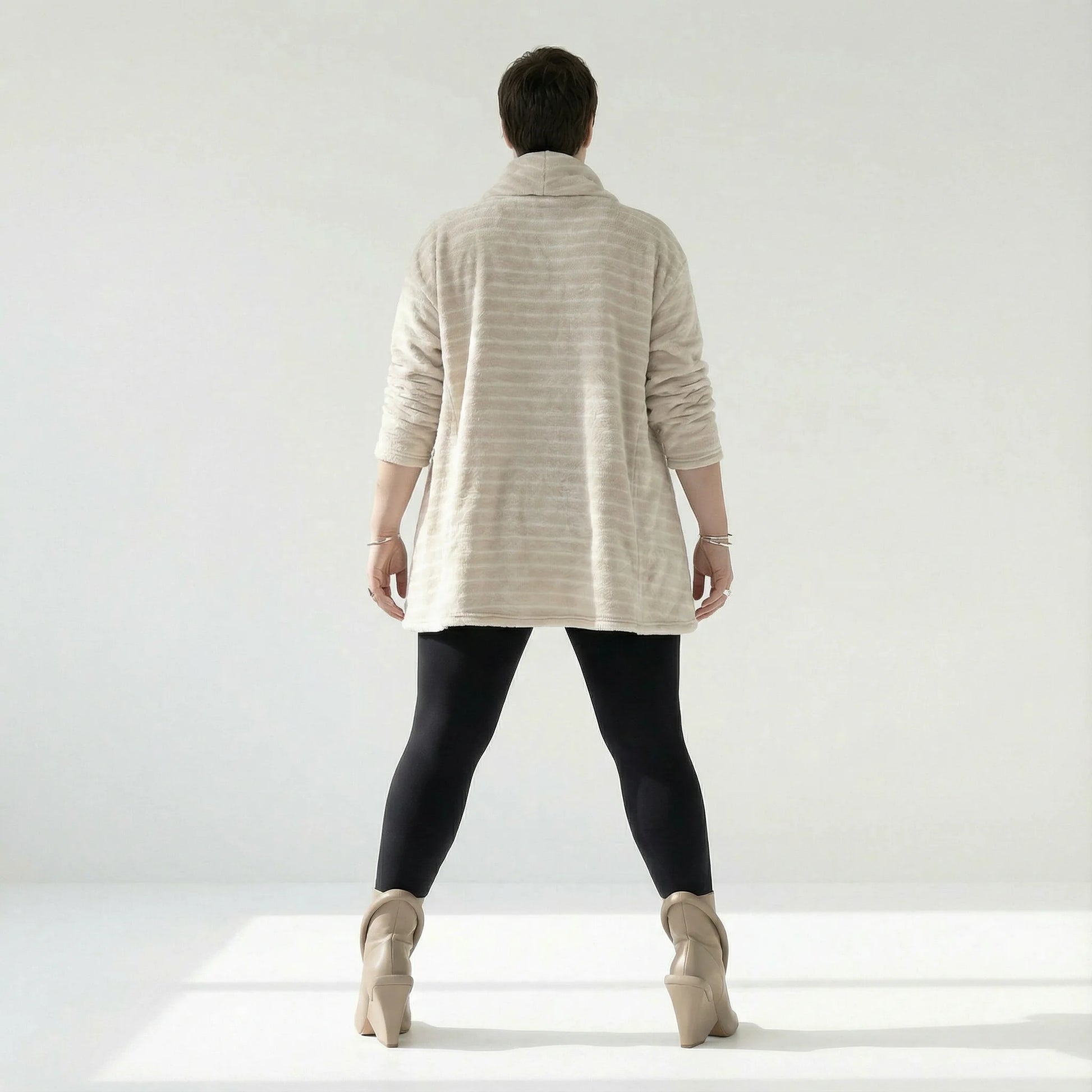  A-Form Bigshirt von AKH Fashion aus Materialmix, 1569.0593R, Beige/Weiß, Streifen, Schick