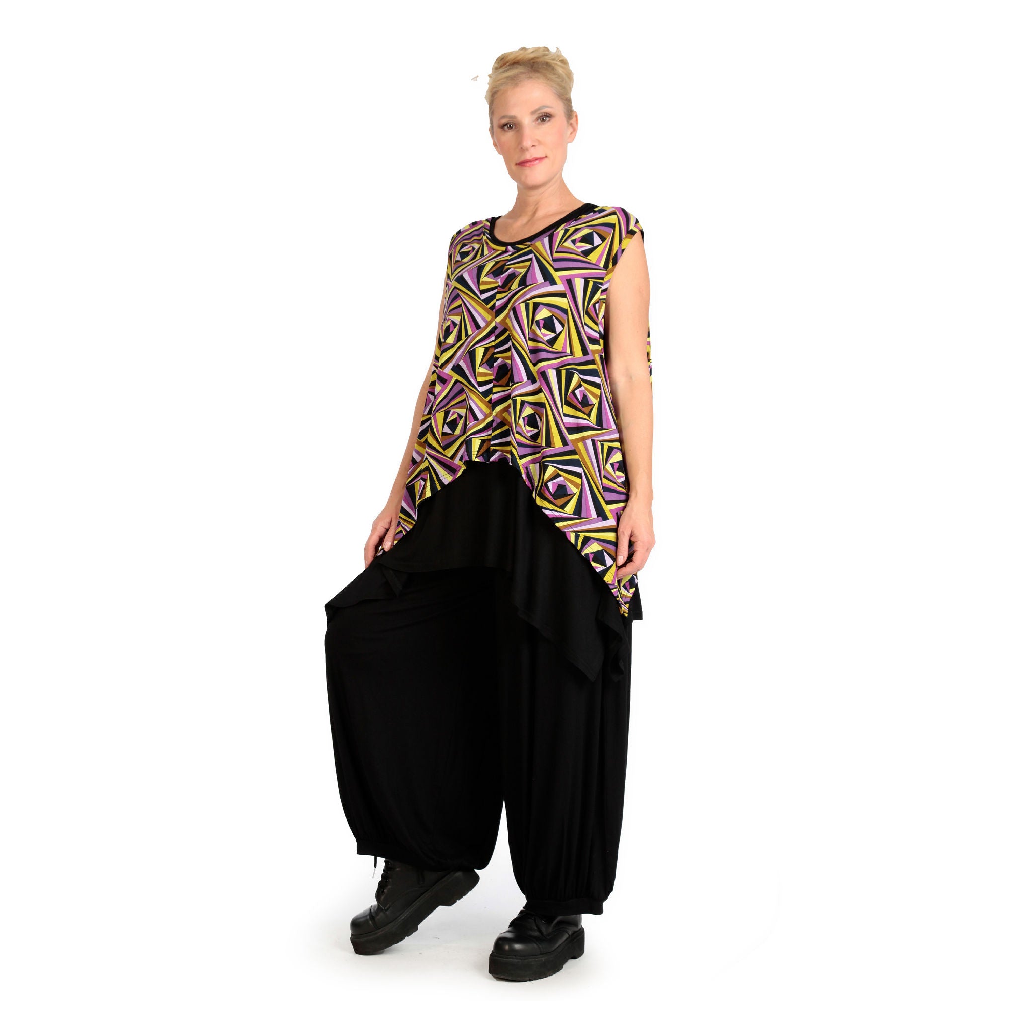  Zipfel Top von AKH Fashion aus Viskose, 1123.00428, Lila-Gelb-Flieder, Grafik, Schick