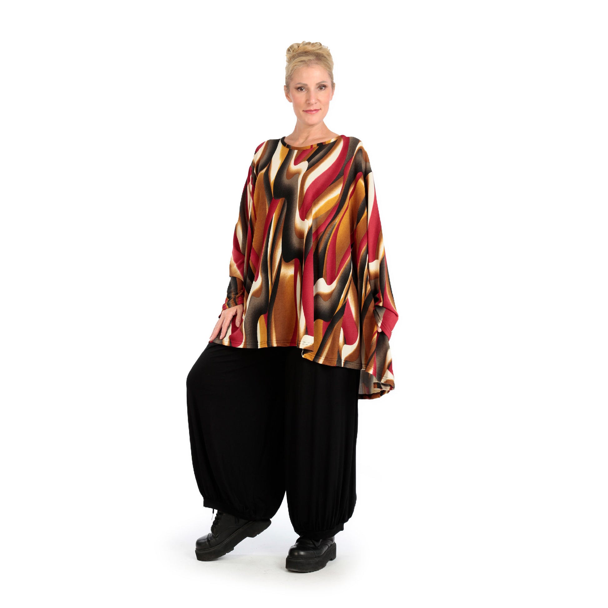  A-Form Shirt mit Wellenmuster in warmem Cognac-Rot-Weiß für gemütliche Lagenlooks in Plus Size