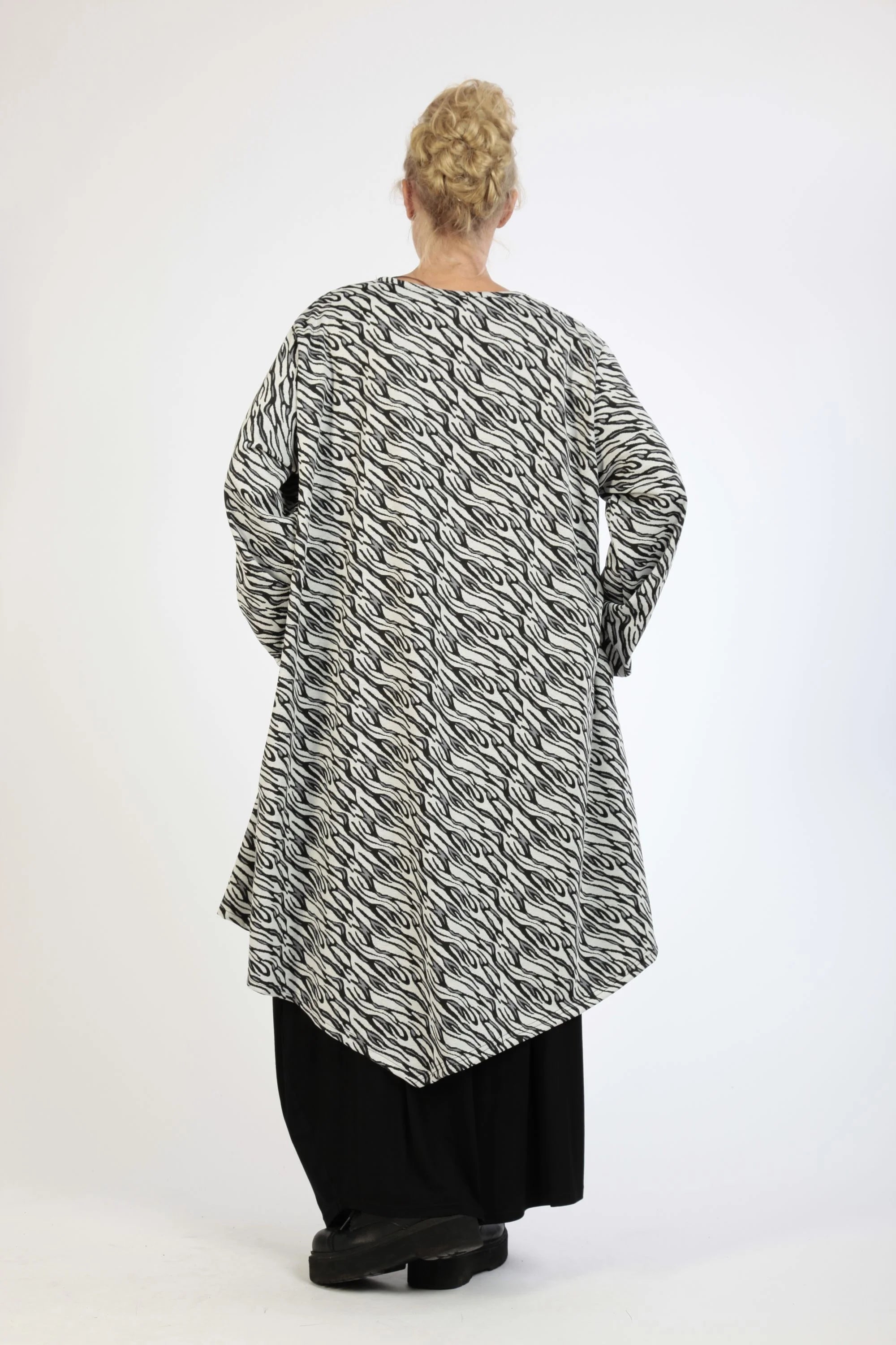  AKH Fashion Shirt in Vokuhila-Form, aus Materialmix, 1172.06802, Weiß-Schwarz, Zebra