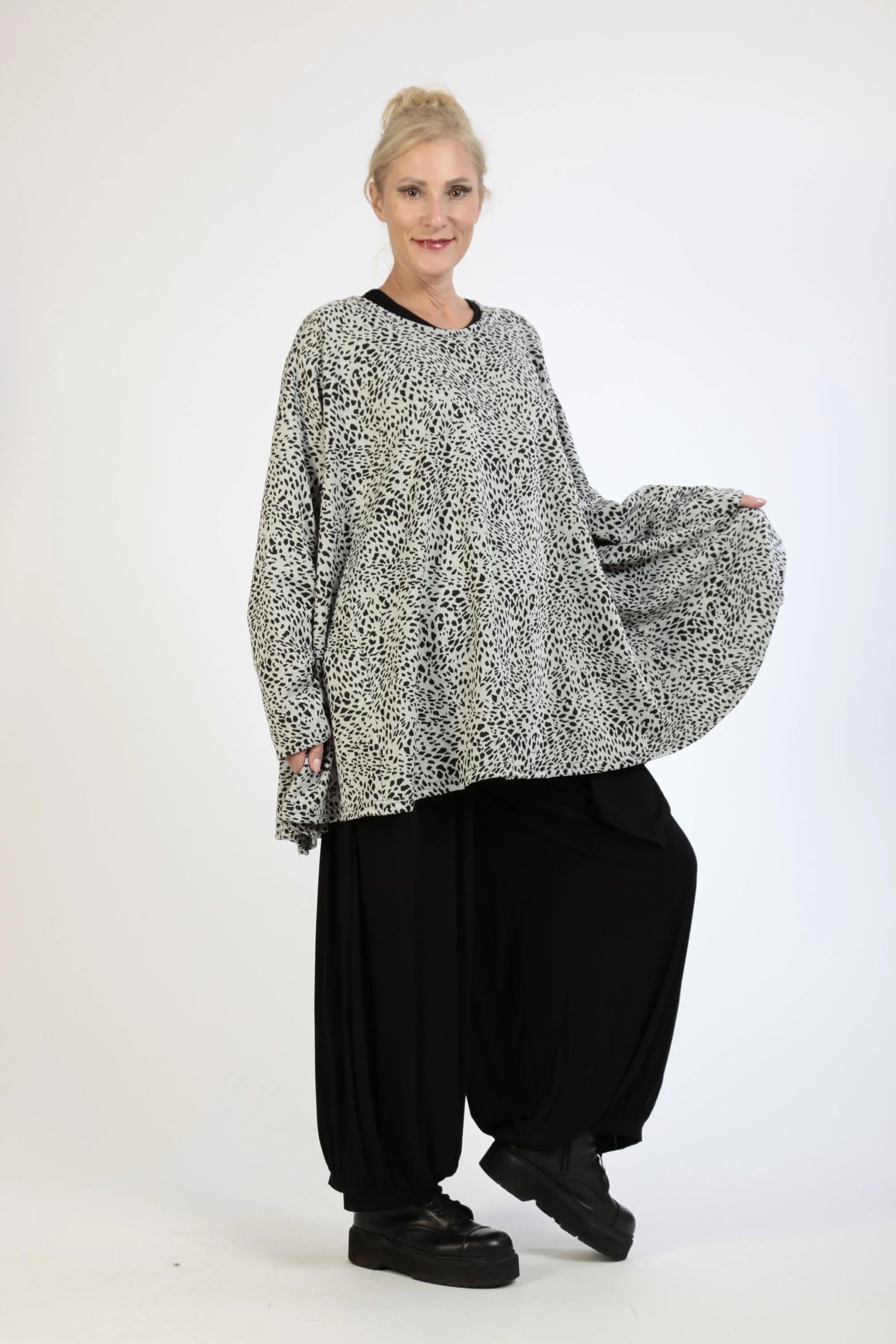  A-Form Shirt in stilvollem Grau mit Leopardenmuster für Chic und Casual im Herbst-Winter