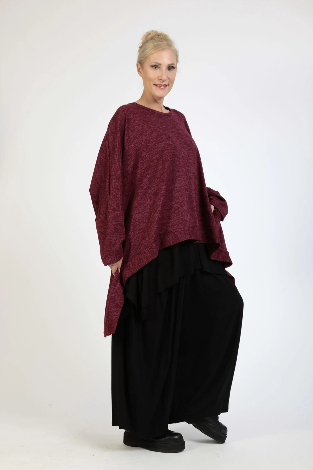  Bigshirt von AKH Fashion aus Polyester in Vokuhila-Form, 1179.06861, Weinrot, Schick, Modern