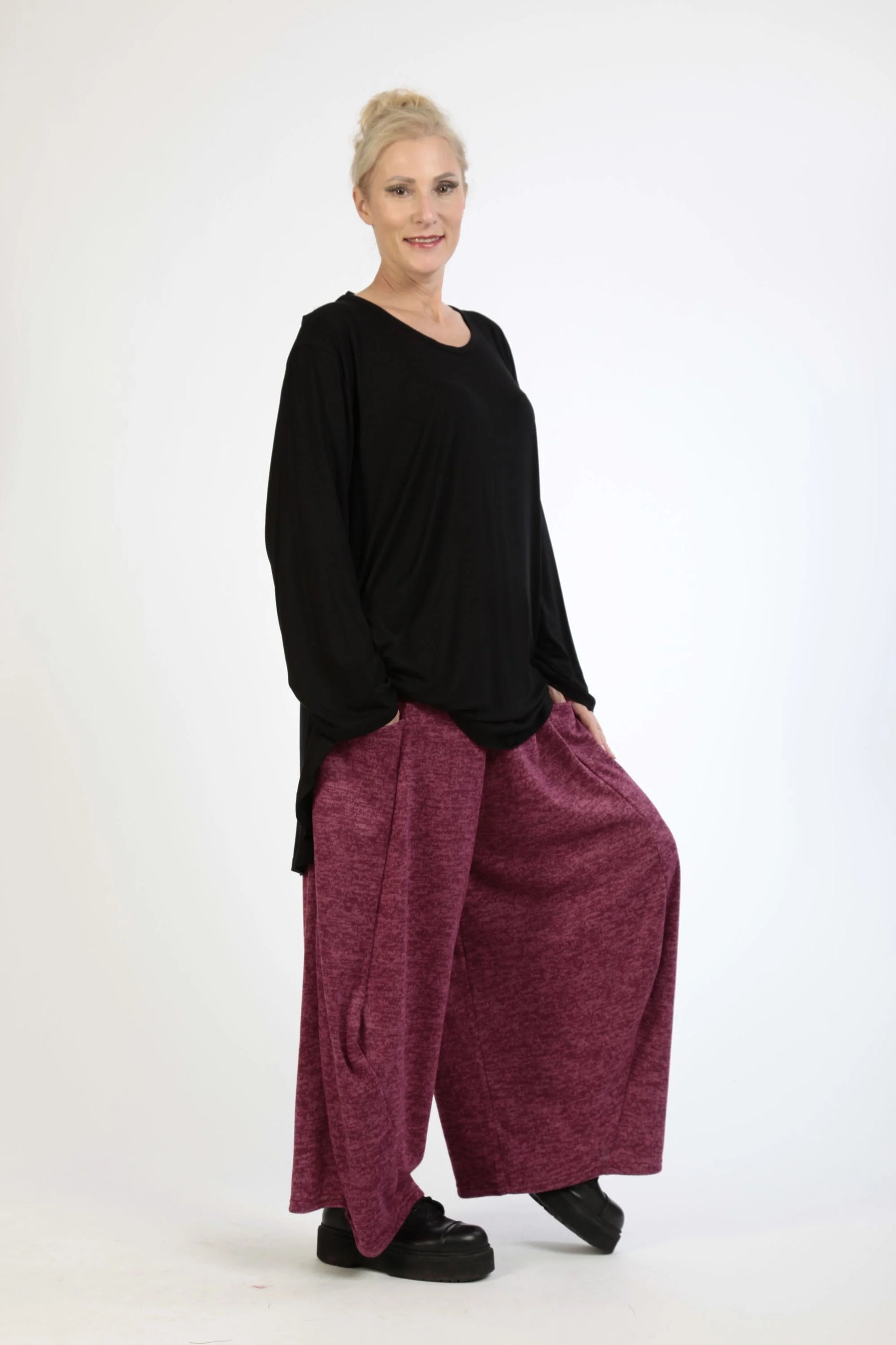  Stylische Ballonhose in Fuchsia mit meliertem Muster für komfortable Herbst- und Wintermode