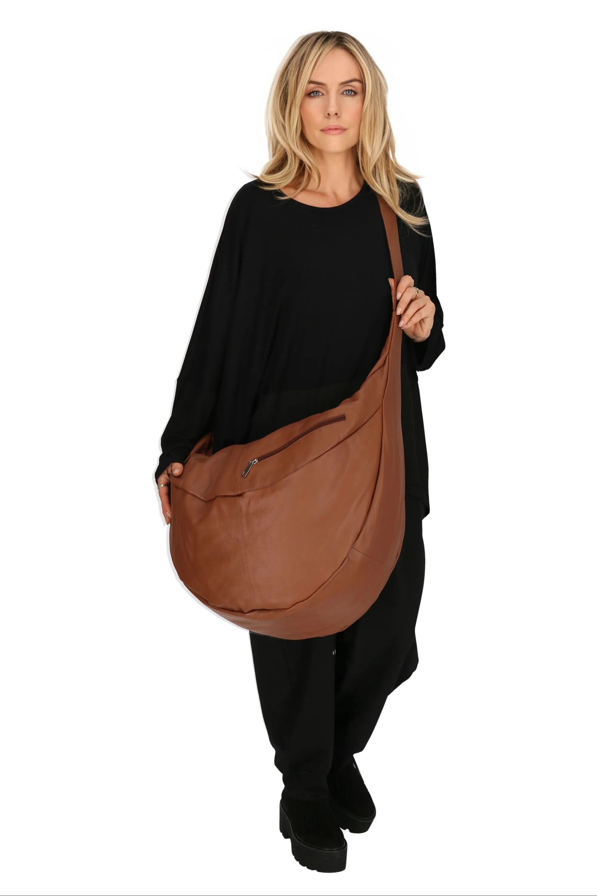  Ballon Tasche von AKH Fashion aus Leder, 1180.DJ004, Cognac, Schick, Modern, Bequem