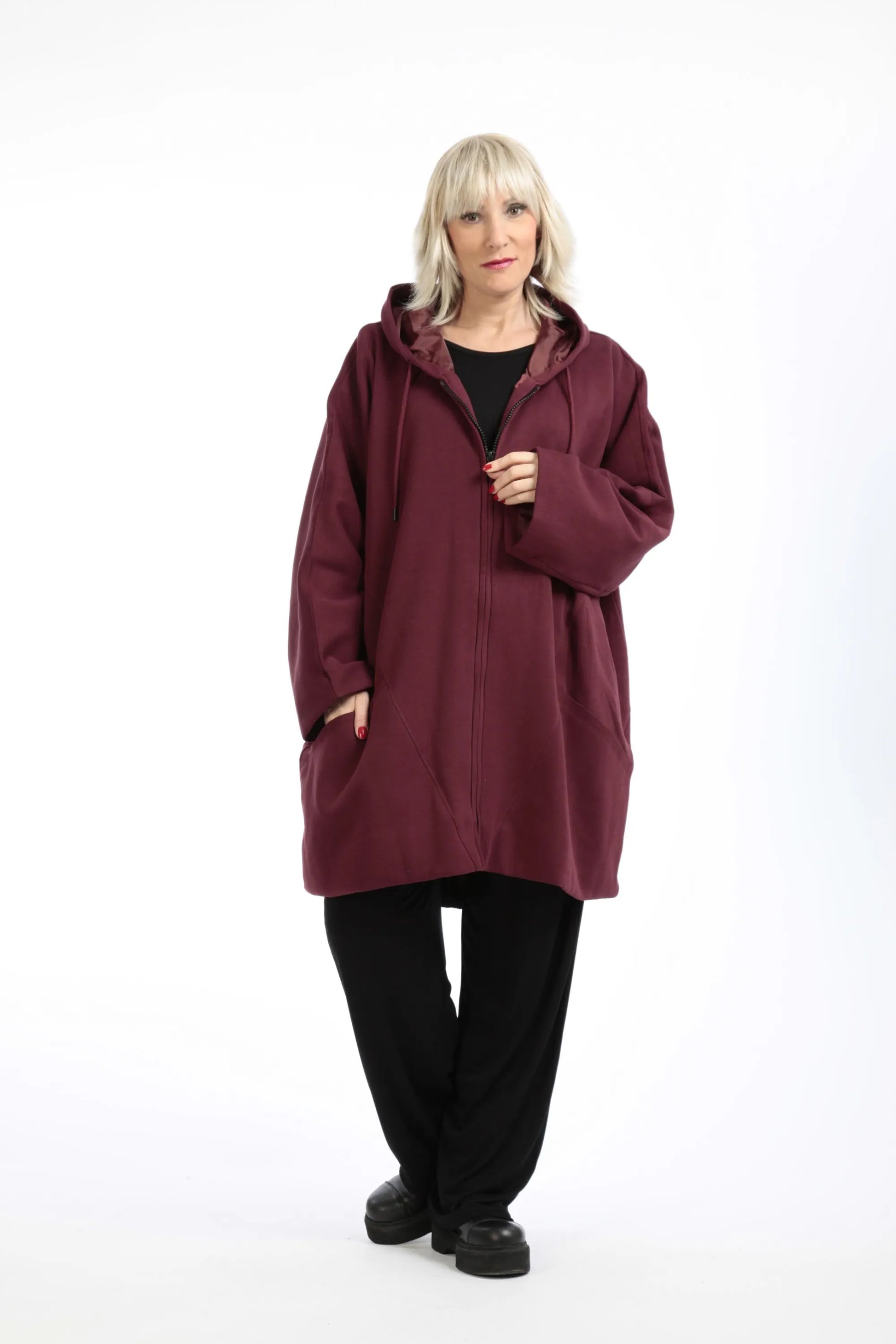  Jacke von AKH Fashion aus Baumwolle in gerader Form, 1189.09201, Weinrot, Schick, Modern