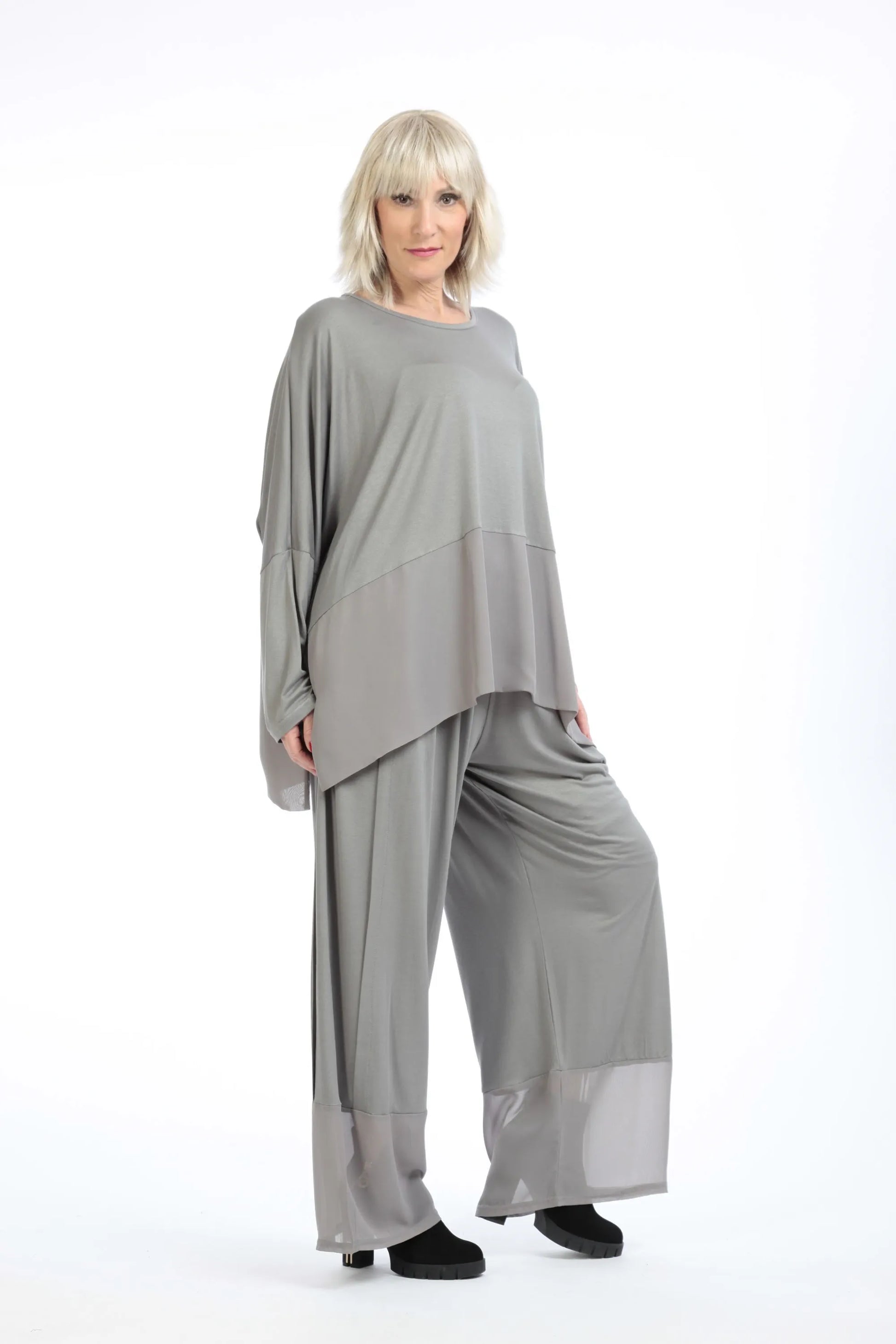  Bigshirt von AKH Fashion aus Viskose in kastiger Form, 1197.06877, Grau, Unifarben, Schick