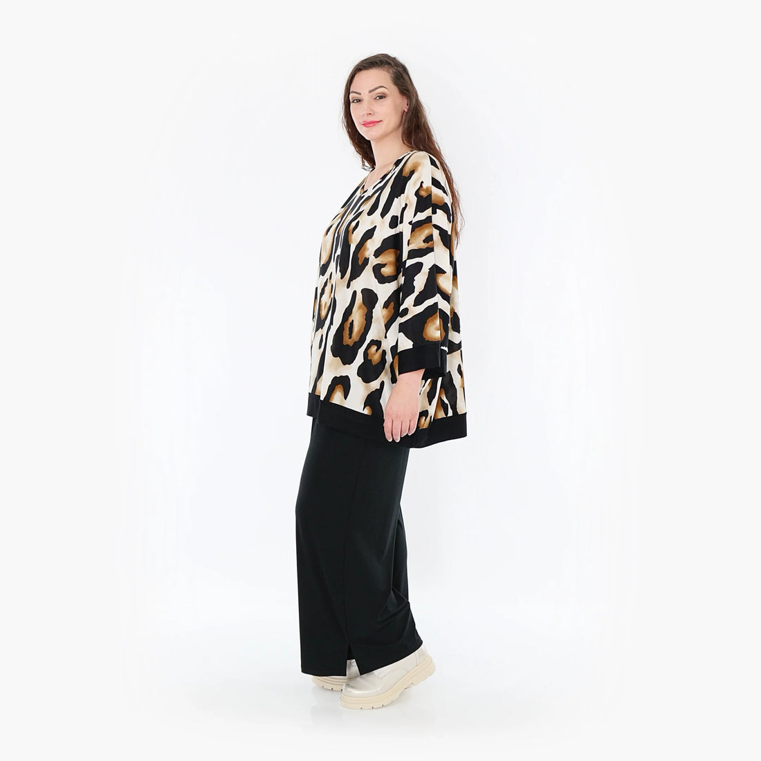  AKH Fashion Bigshirt in kastiger Form, aus Viskose, 1373.06964, Weiß-Schwarz-Cognac, Leopard