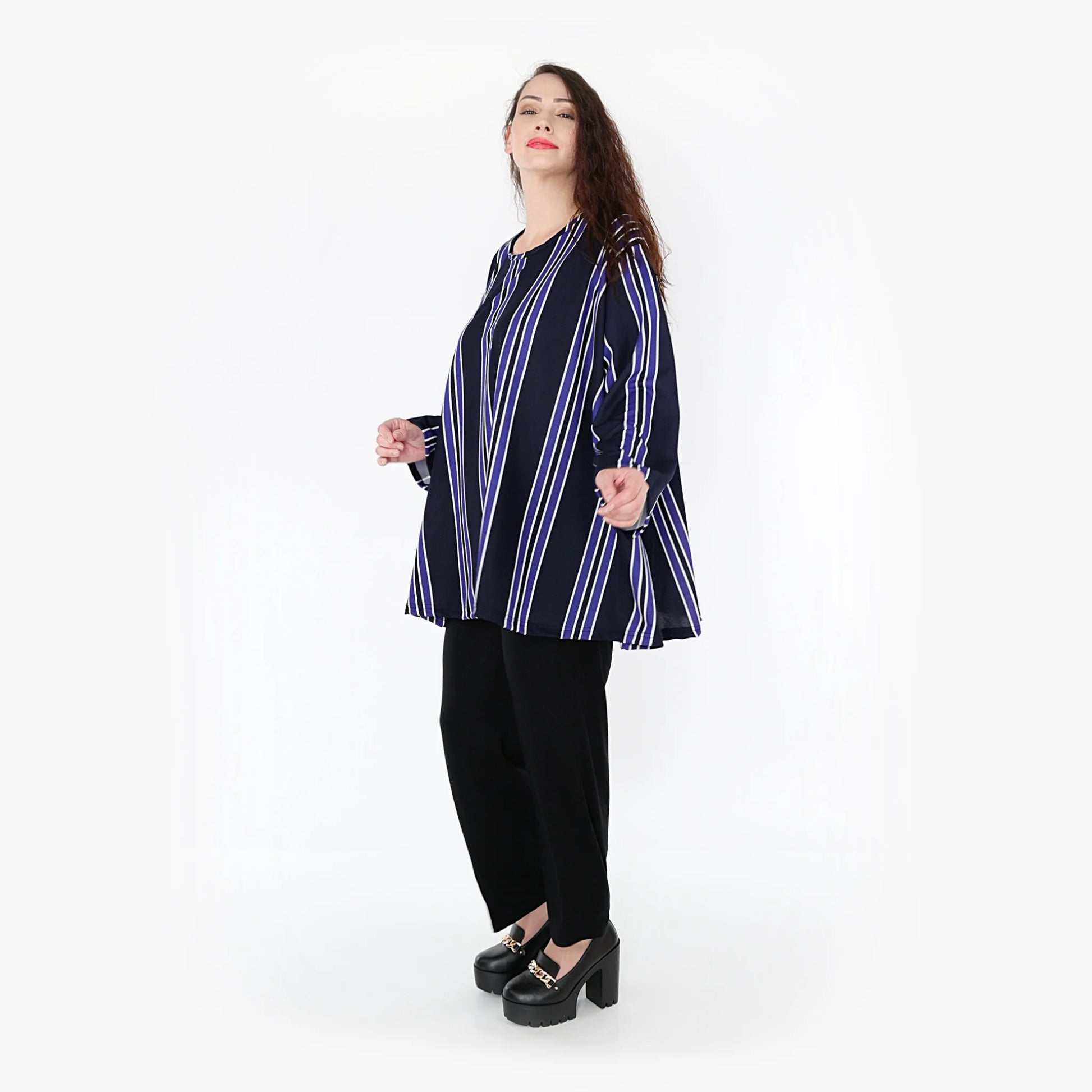  A-Form Bigshirt von AKH Fashion aus Materialmix, 1331.00593, Blau-Marine-Weiß, Ausgefallen