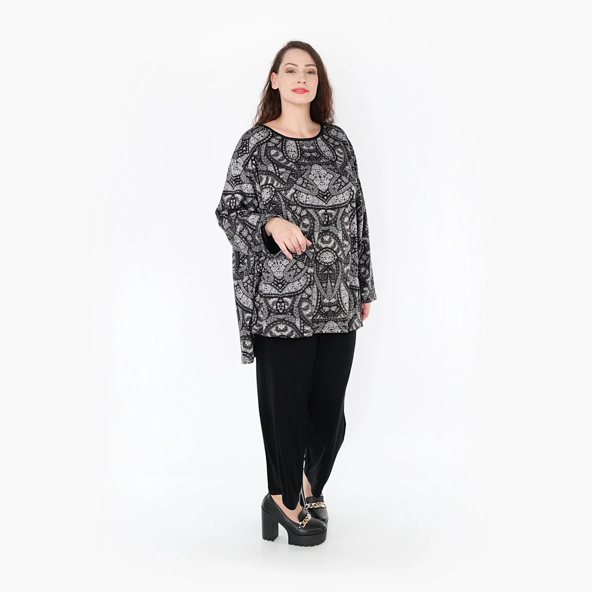  A-Form Bigshirt von AKH Fashion aus Materialmix, 1332.00593, Grau-Schwarz, Unifarben, Schick