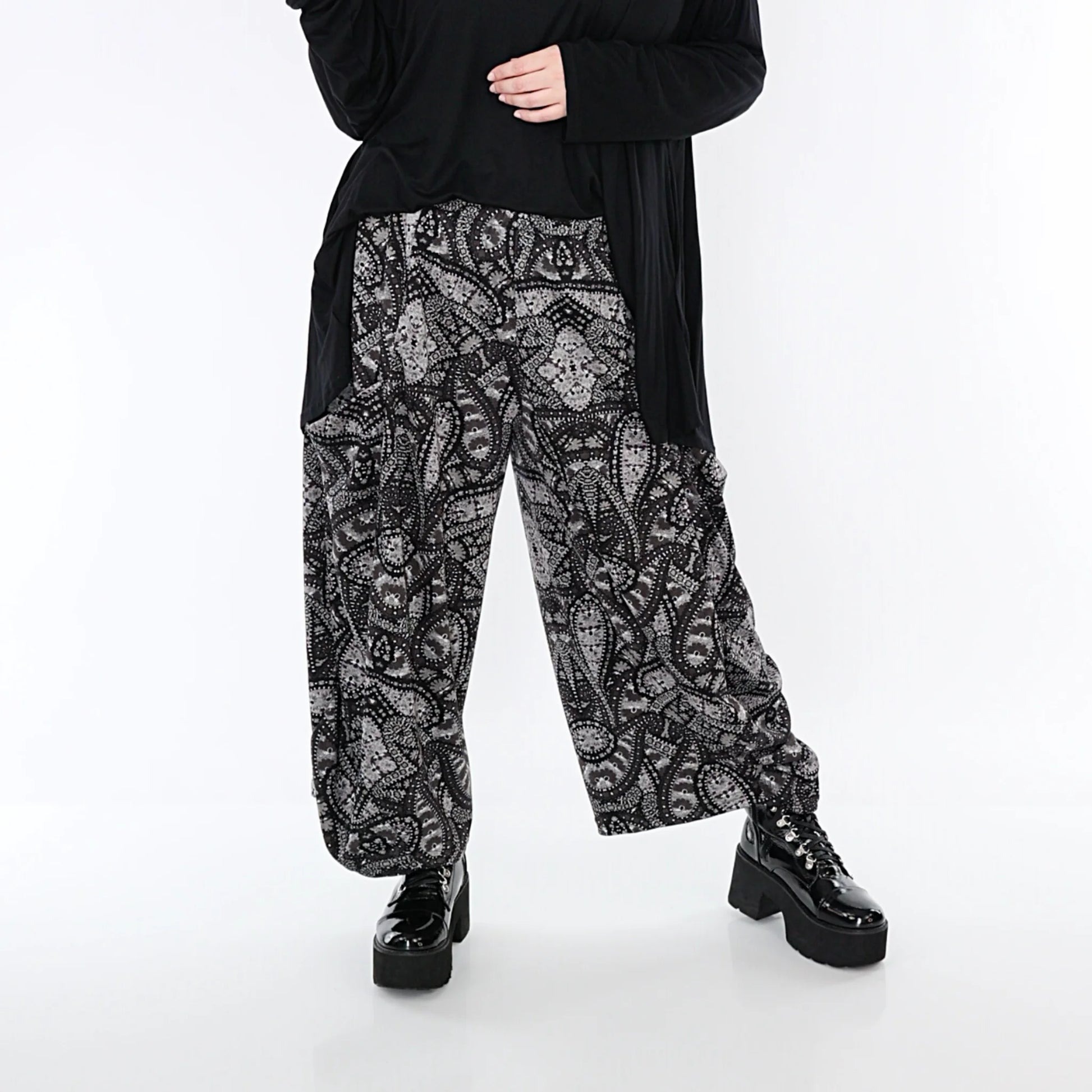  Ballonhose von AKH Fashion aus Materialmix, 1332.08069, Grau-Schwarz, Schick, Modern