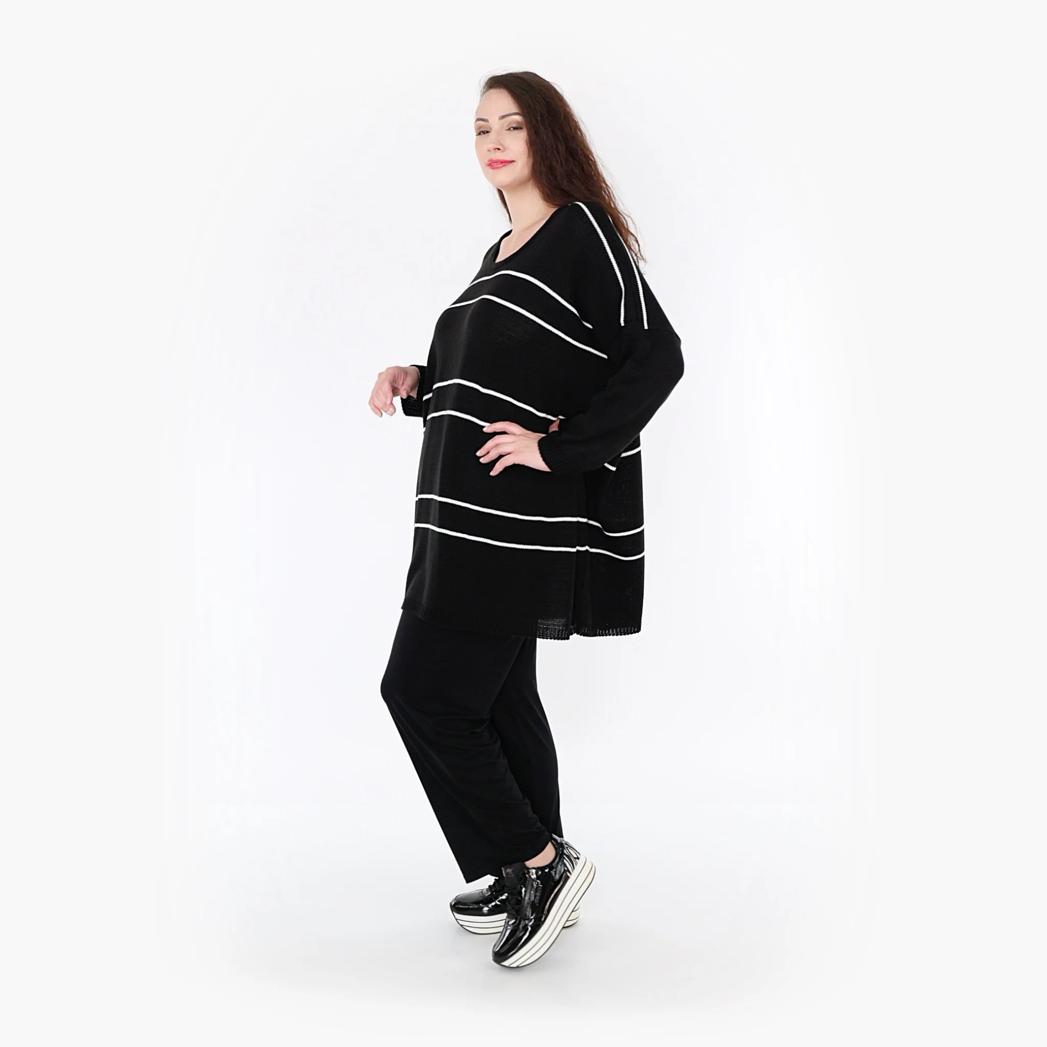  AKH Fashion Bigshirt in gerader Form, aus Baumwolle, 1343.02339, Schwarz-Weiß, Schick