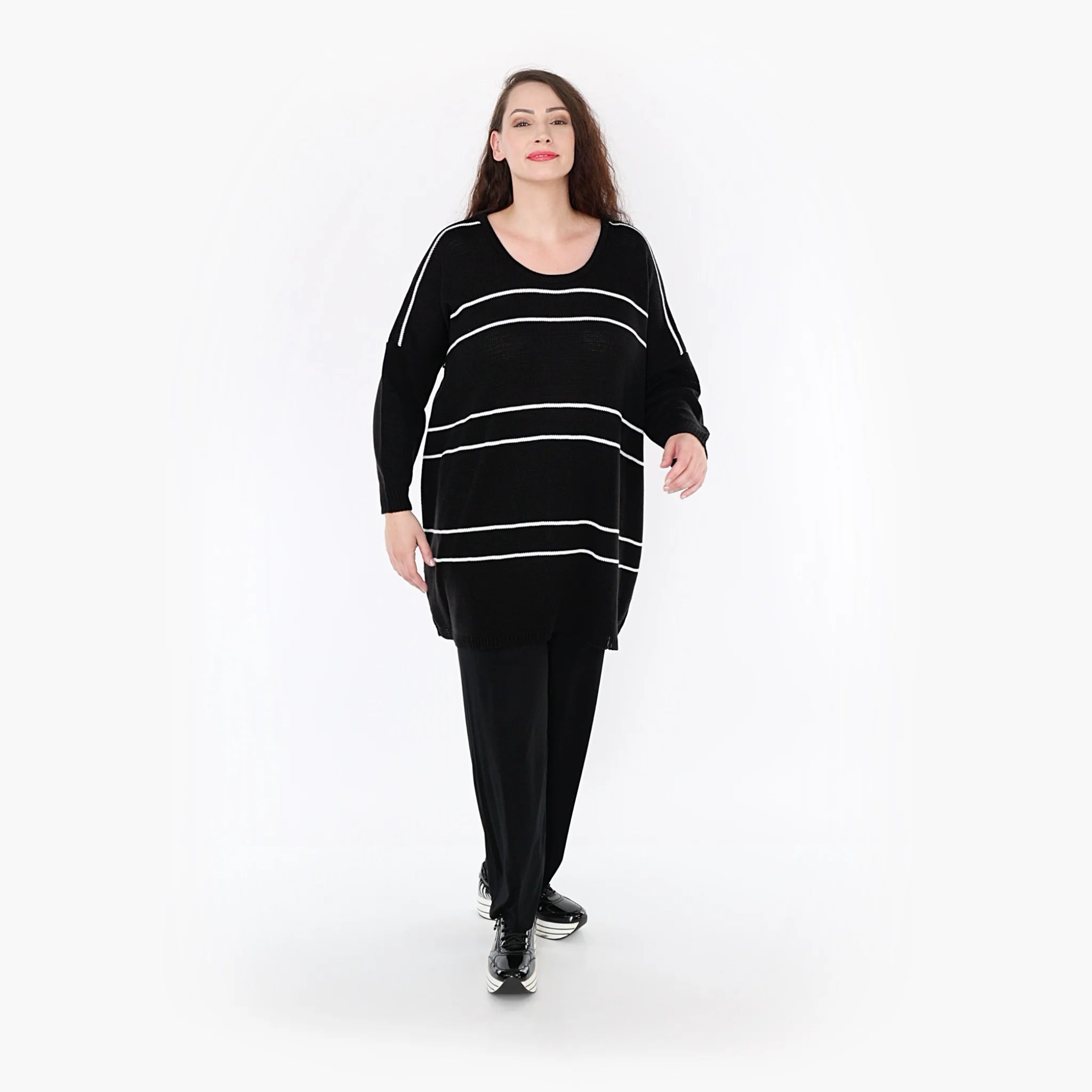  AKH Fashion Bigshirt in gerader Form, aus Baumwolle, 1343.02339, Schwarz-Weiß, Schick