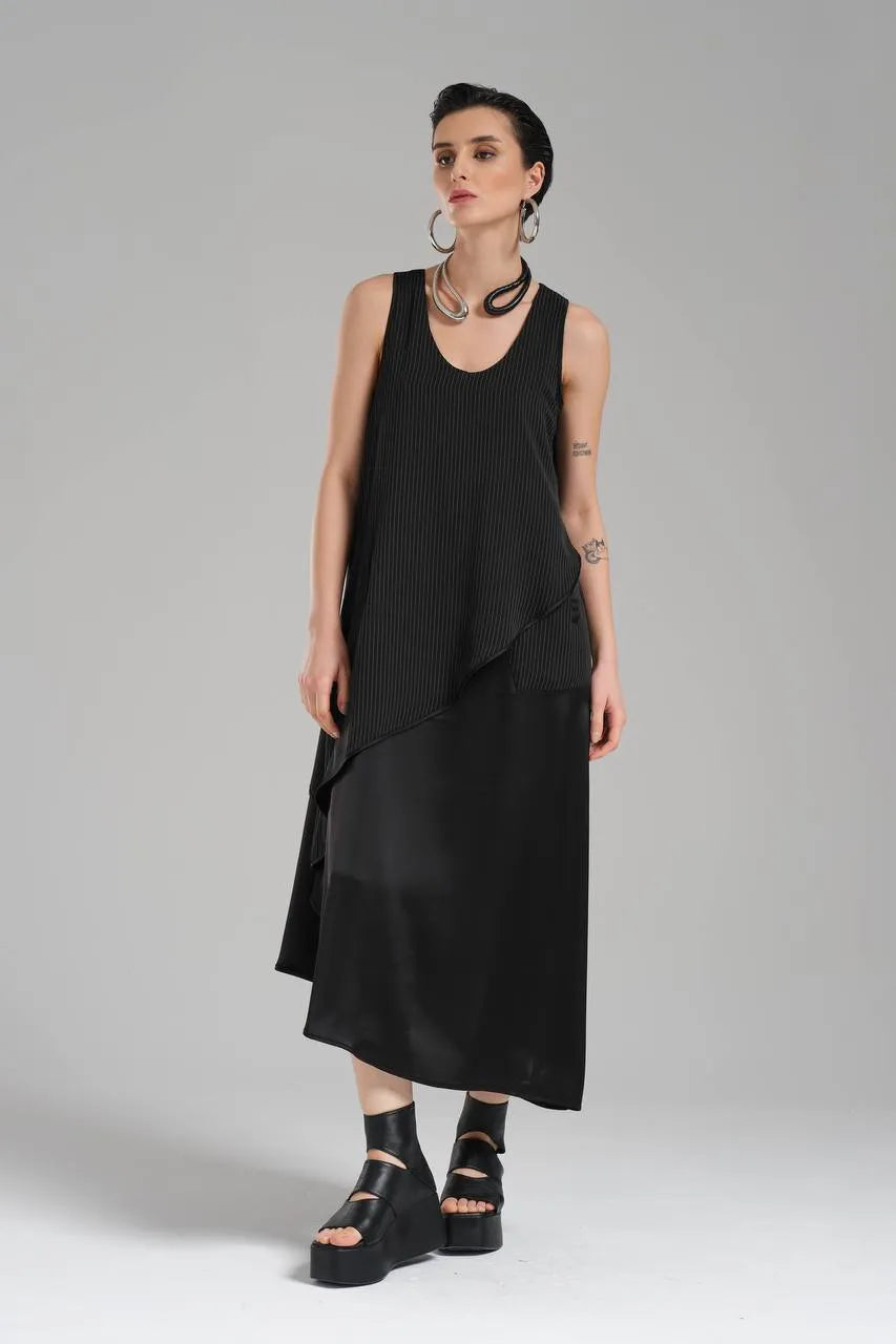  TW3 Kleid in asymmetrischer Form, aus Polyamid, 1202, Schwarz, Streifen, Ausgefallen