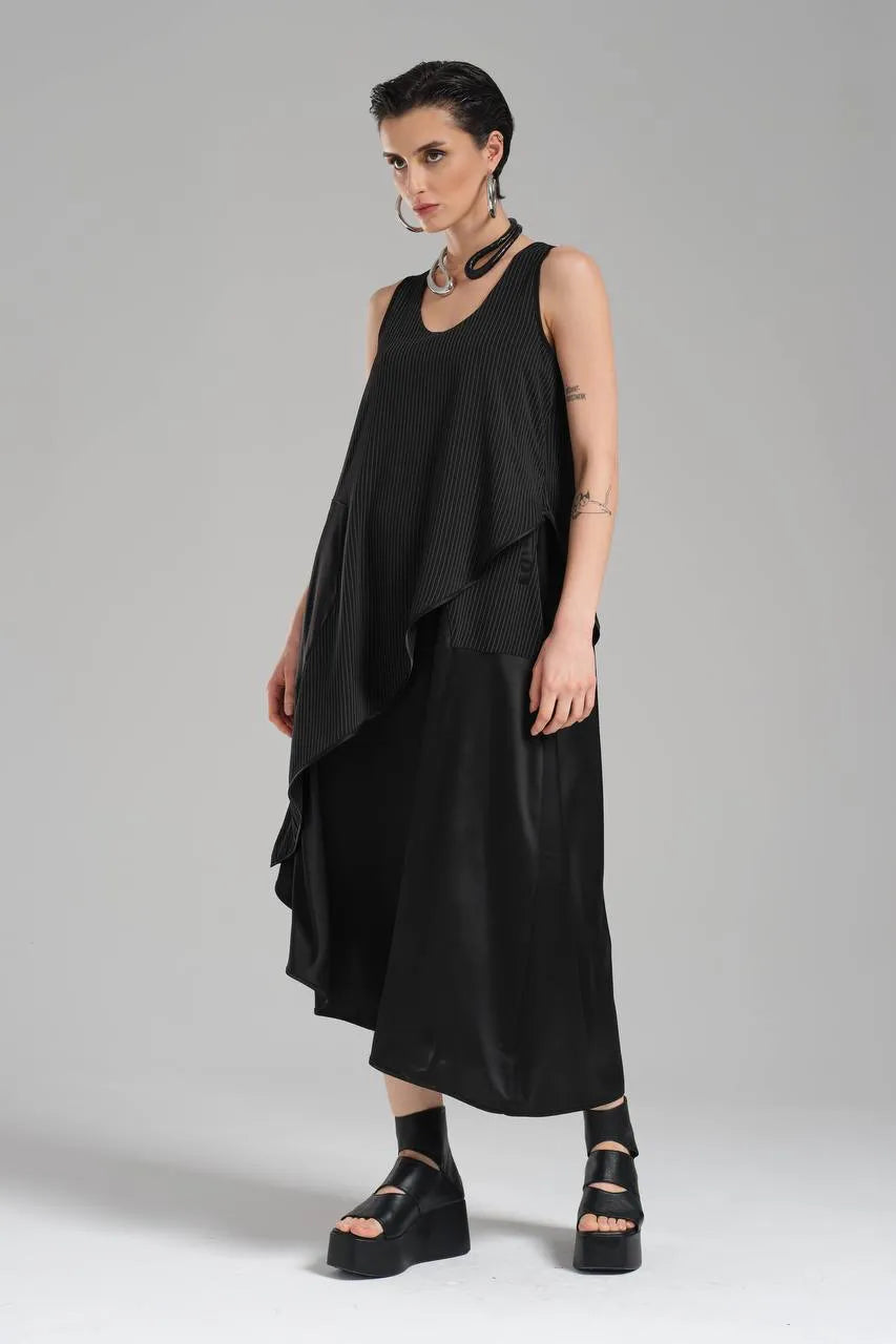  TW3 Kleid in asymmetrischer Form, aus Polyamid, 1202, Schwarz, Streifen, Ausgefallen