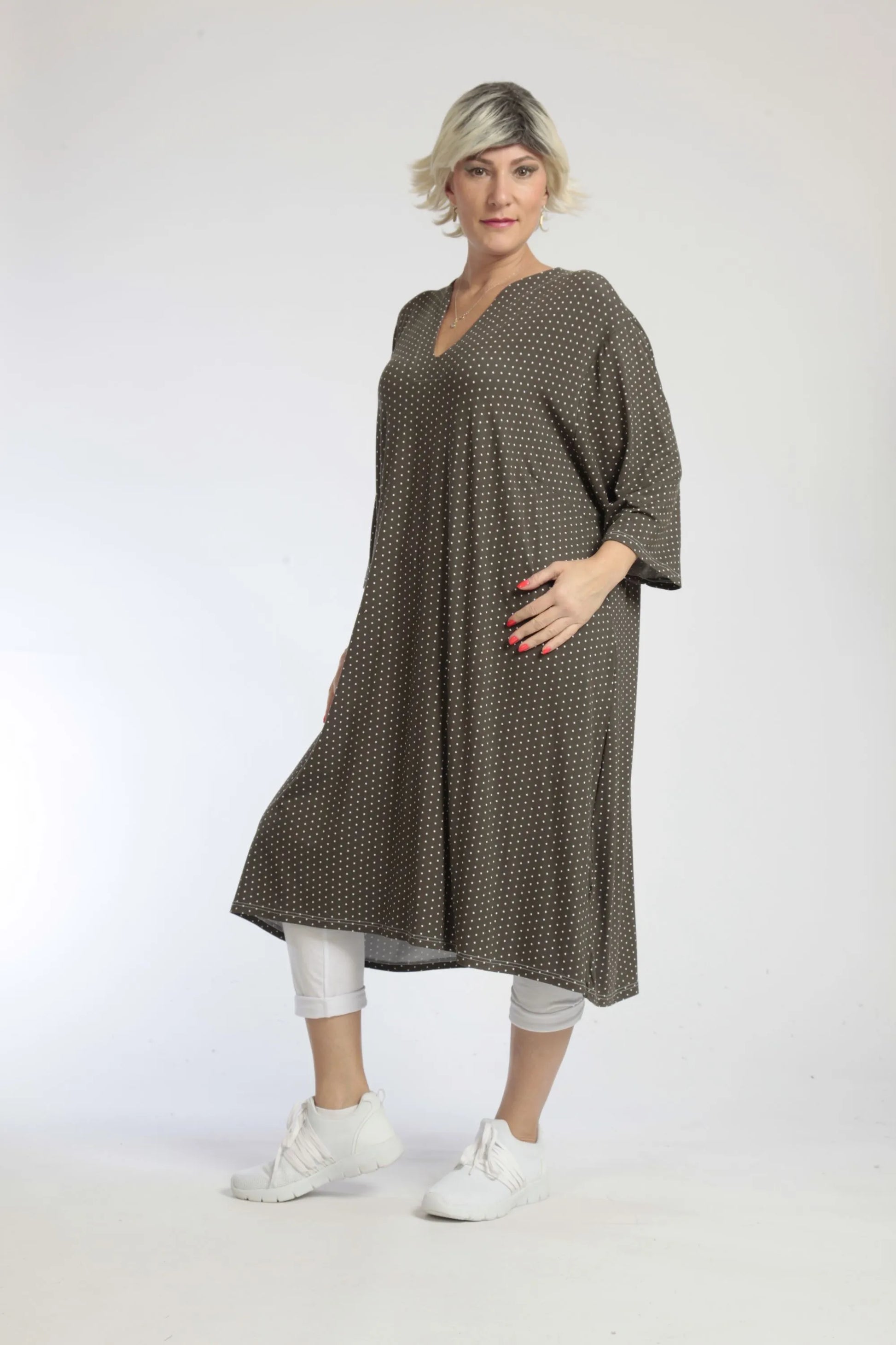  Kleid von AKH Fashion aus Viskose in gerader Form, 1047.05196, Taupe-Punkte-Klein, Schick