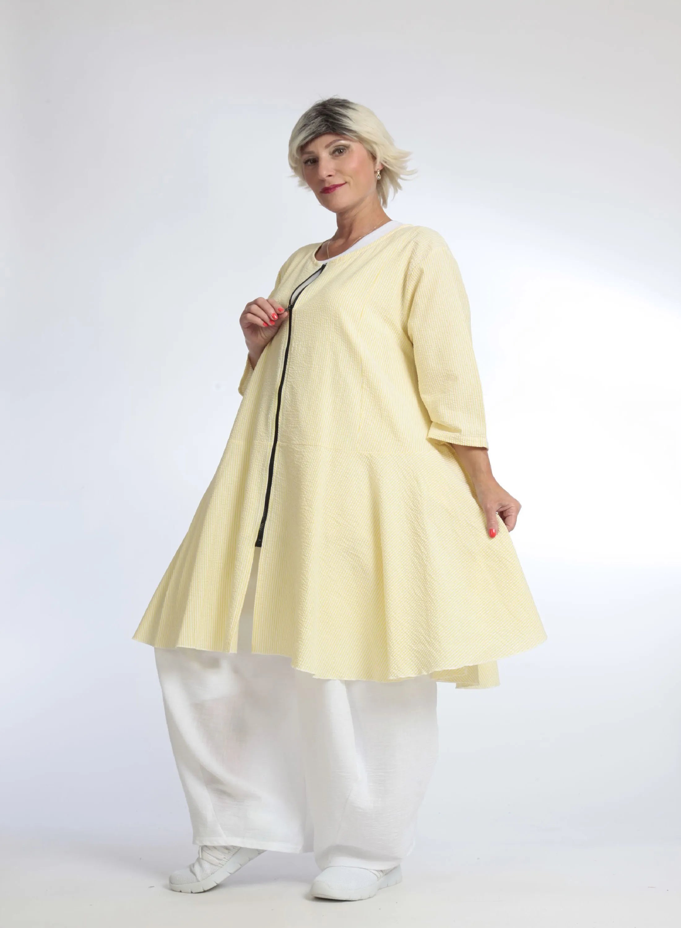  AKH Fashion Jacke in gerundeter Form, aus Baumwolle, 1058.06563, Gelb, Schick, Modern