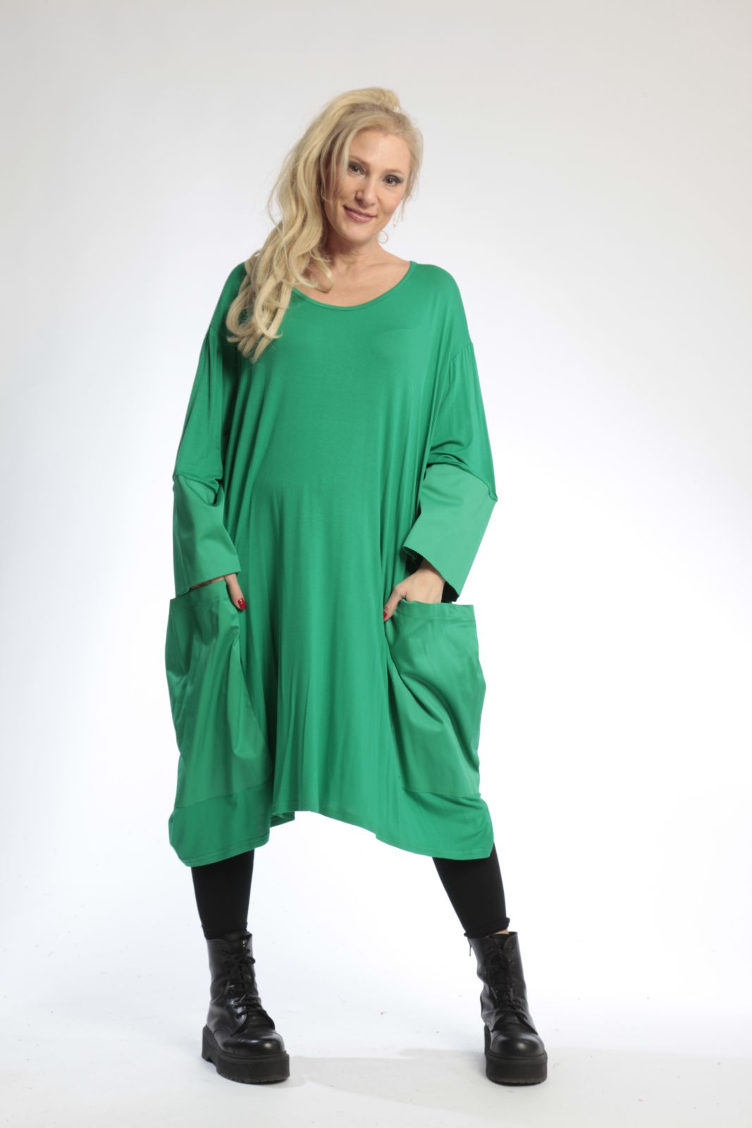  Bigshirt von AKH Fashion aus Viskose in gerader Form, 0802.06600, Grün, Unifarben, Schick