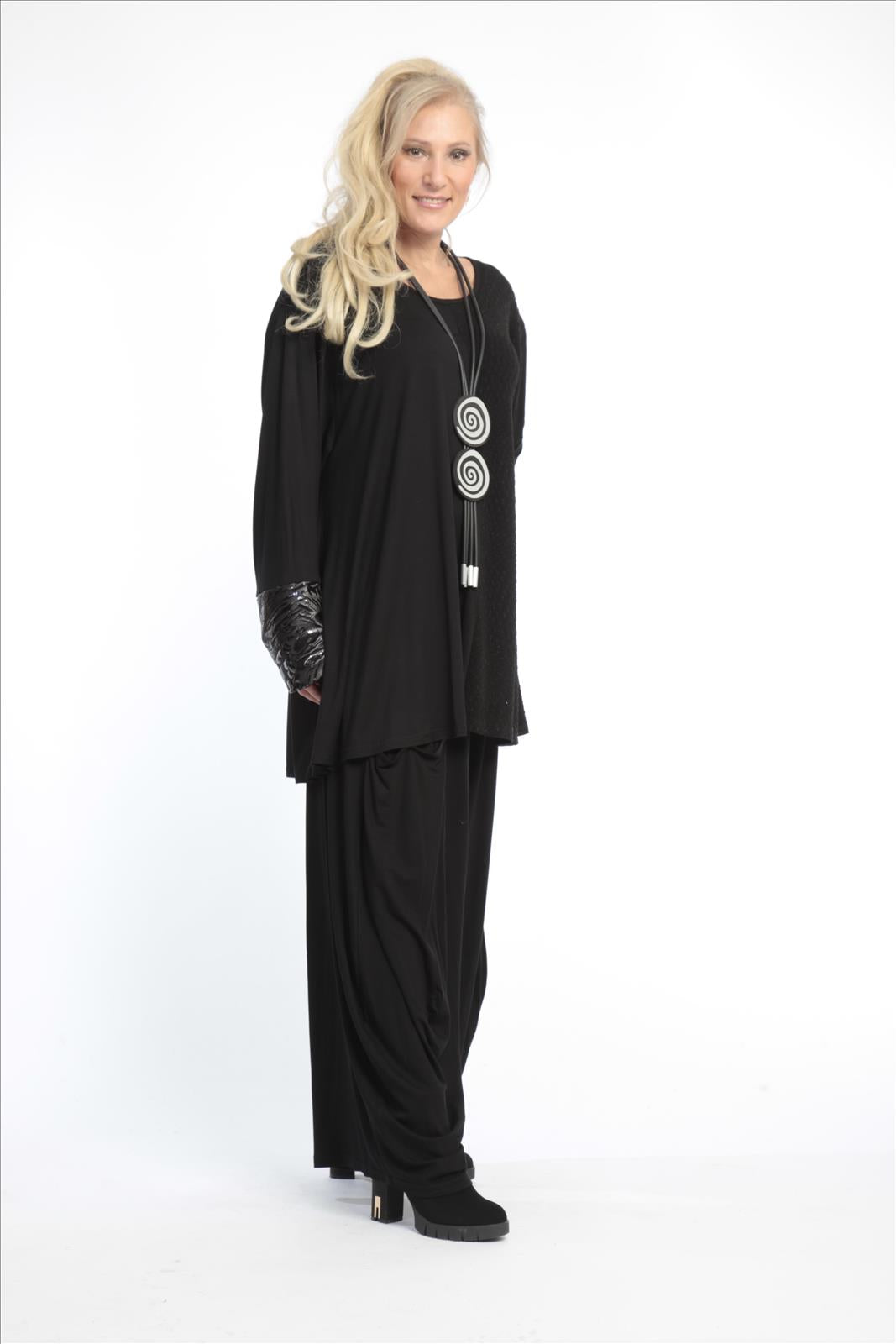  A-Form Bigshirt von AKH Fashion aus Viskose, 0781.06586, Schwarz, Unifarben, Schick, Modern