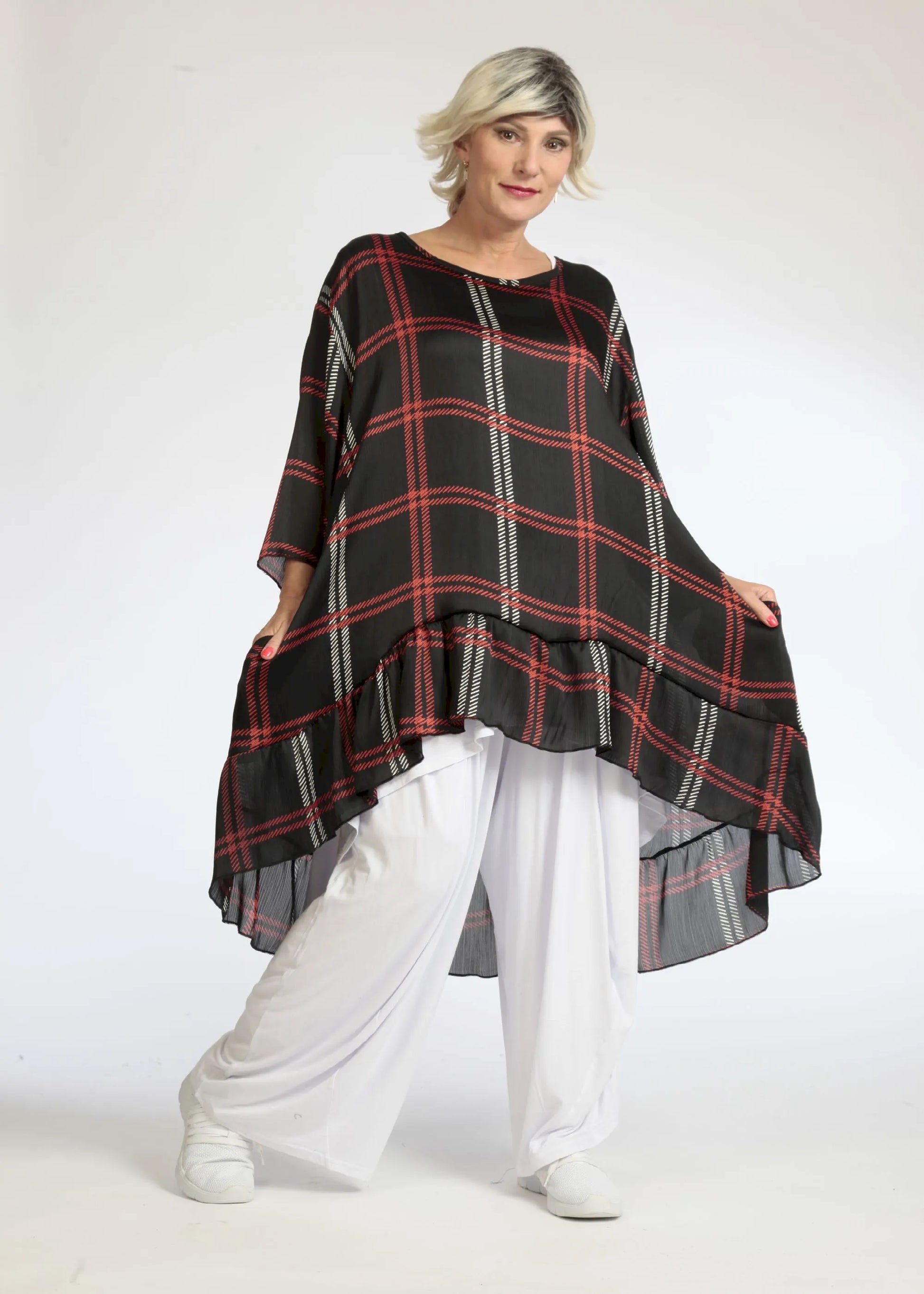  Bigshirt von AKH Fashion aus Polyester in Vokuhila-Form, 1073.06837, Schwarz-Rot, Ausgefallen