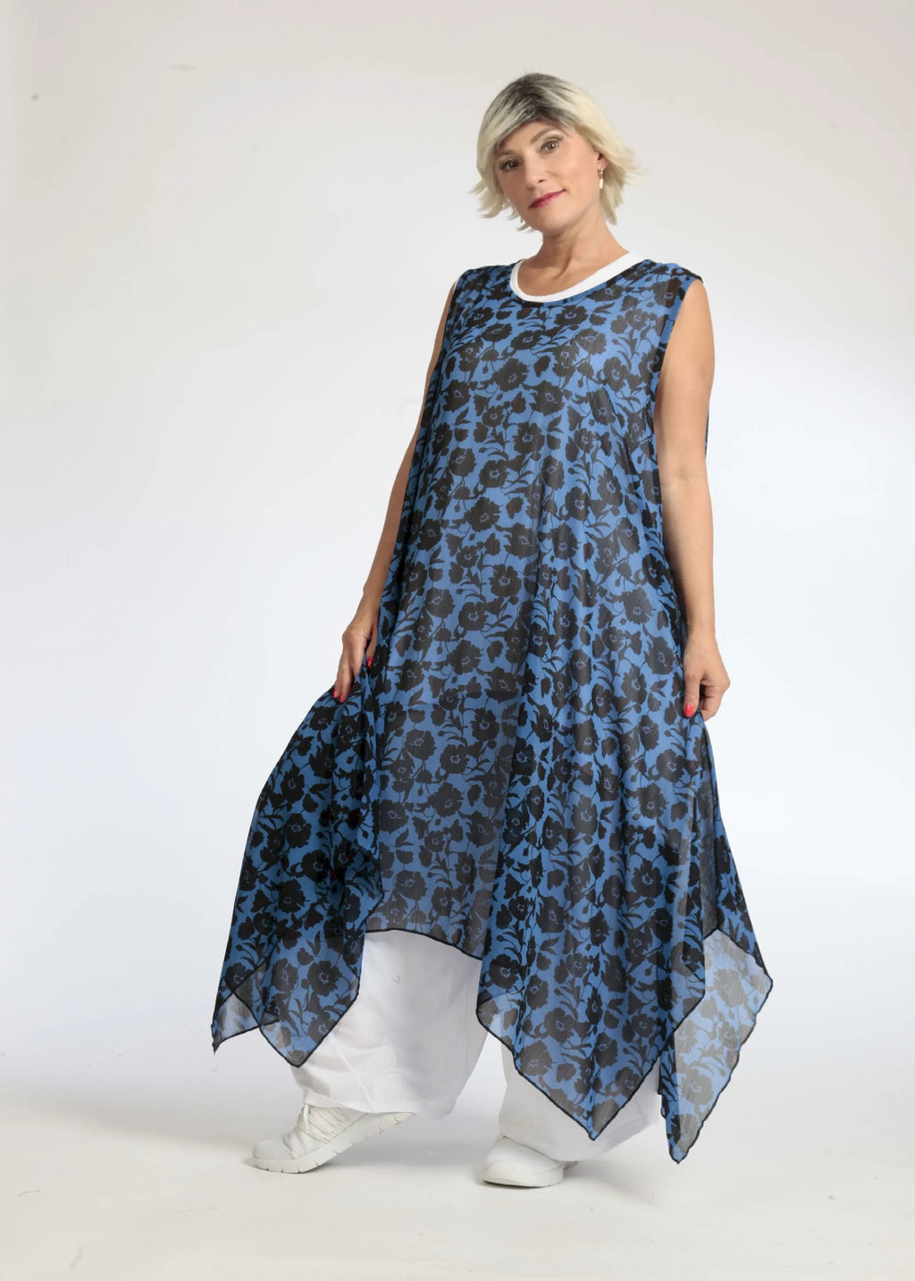  A-Form Tunika von AKH Fashion aus Polyester, 1074.05927, Blau-Schwarz, Blumen, Schick