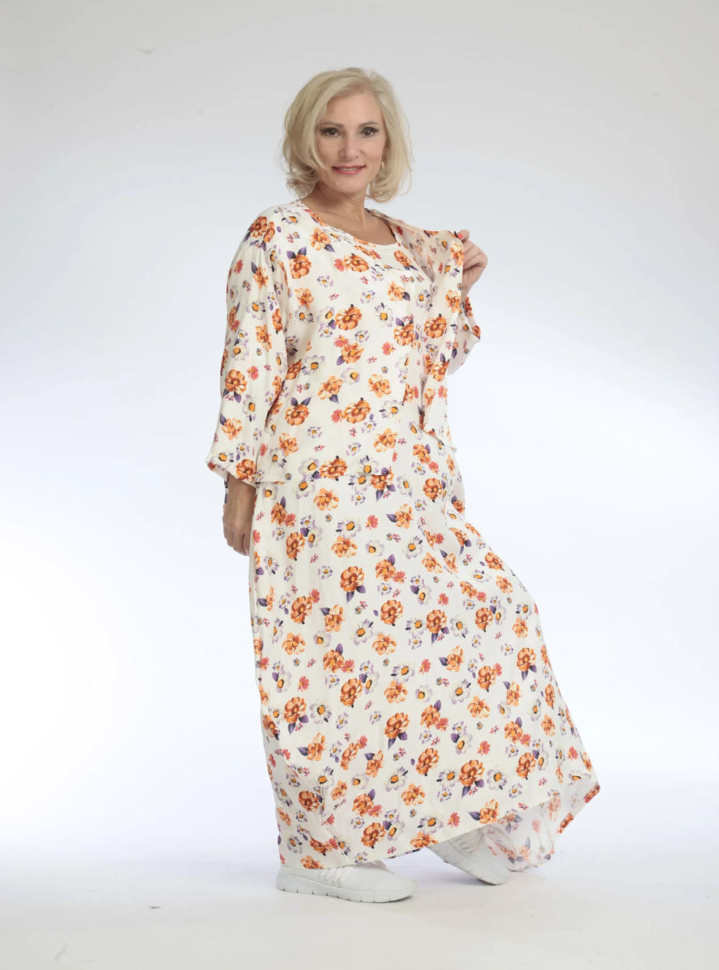  AKH Fashion Jacke in Vokuhila-Form, aus Viskose, 1103.00130, Orange, Blumen, Schick