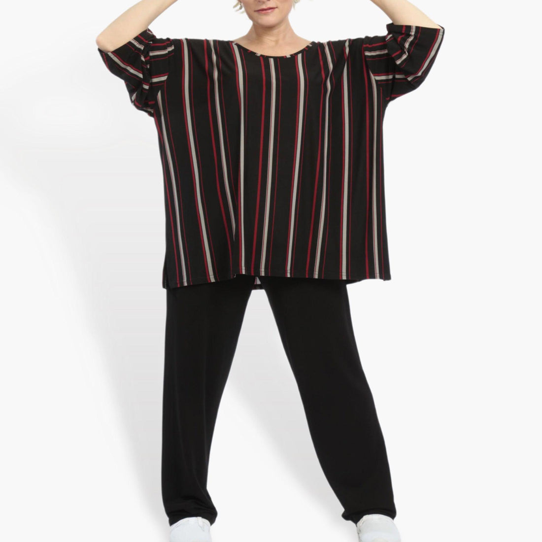  Bigshirt von AKH Fashion aus Materialmix in gerader Form, 0861.00332, Schwarz-Grau-Rot