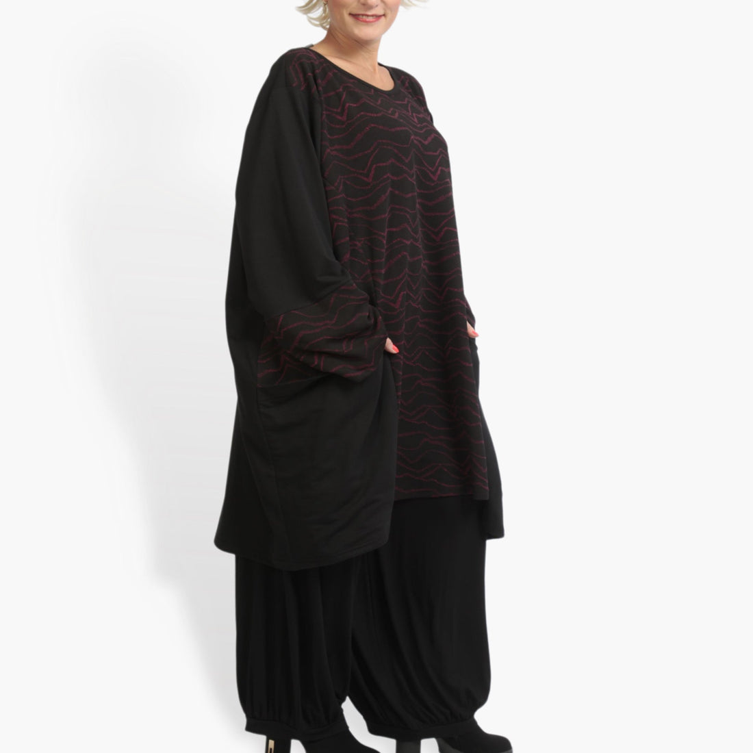  Bigshirt von AKH Fashion aus Viskose in gerader Form, 0932.06660, Schwarz-Fuchsia, Schick