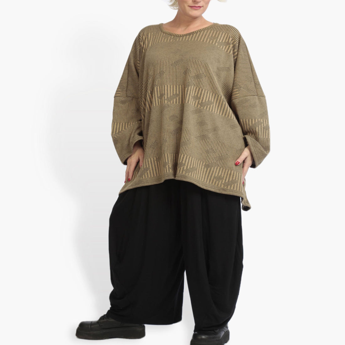  Bigshirt von AKH Fashion aus Materialmix in kastiger Form, 0941.06648, Cognac, Ausgefallen