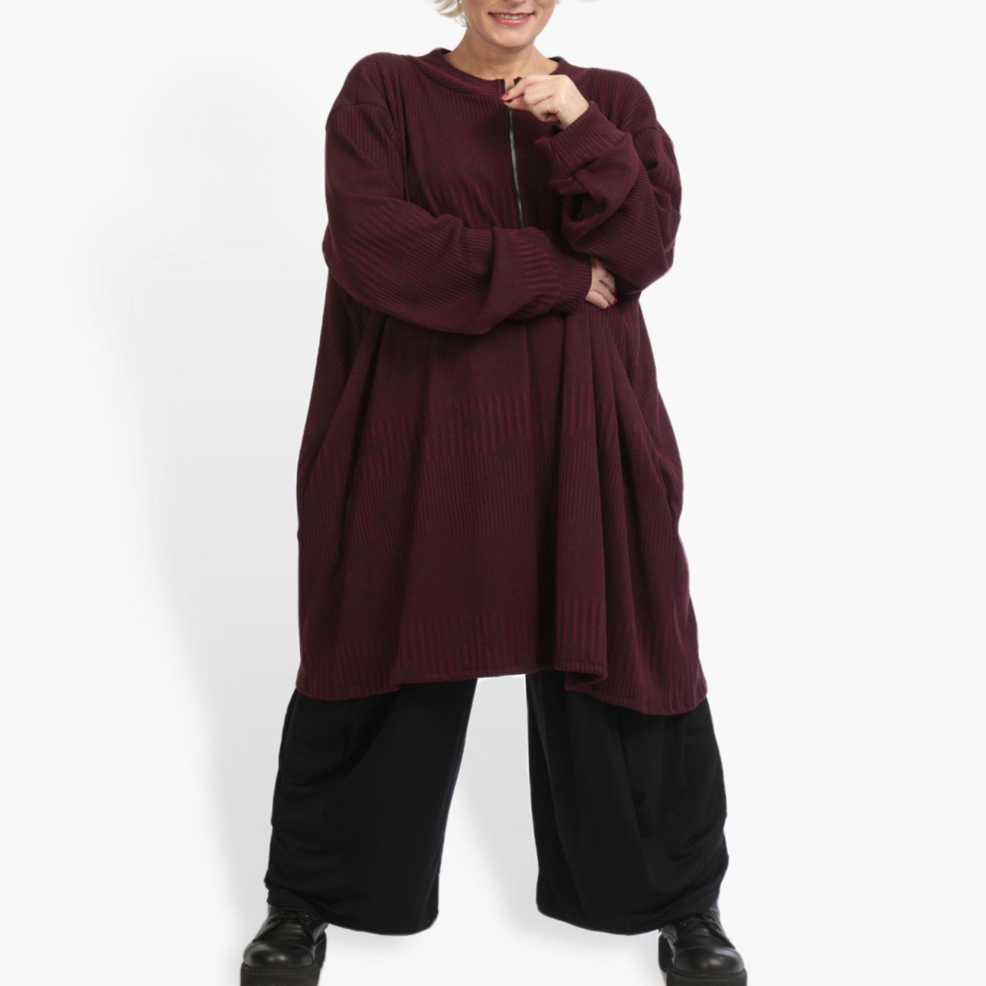  Bigshirt von AKH Fashion aus Materialmix in kastiger Form, 0941.06818, Weinrot, Ausgefallen