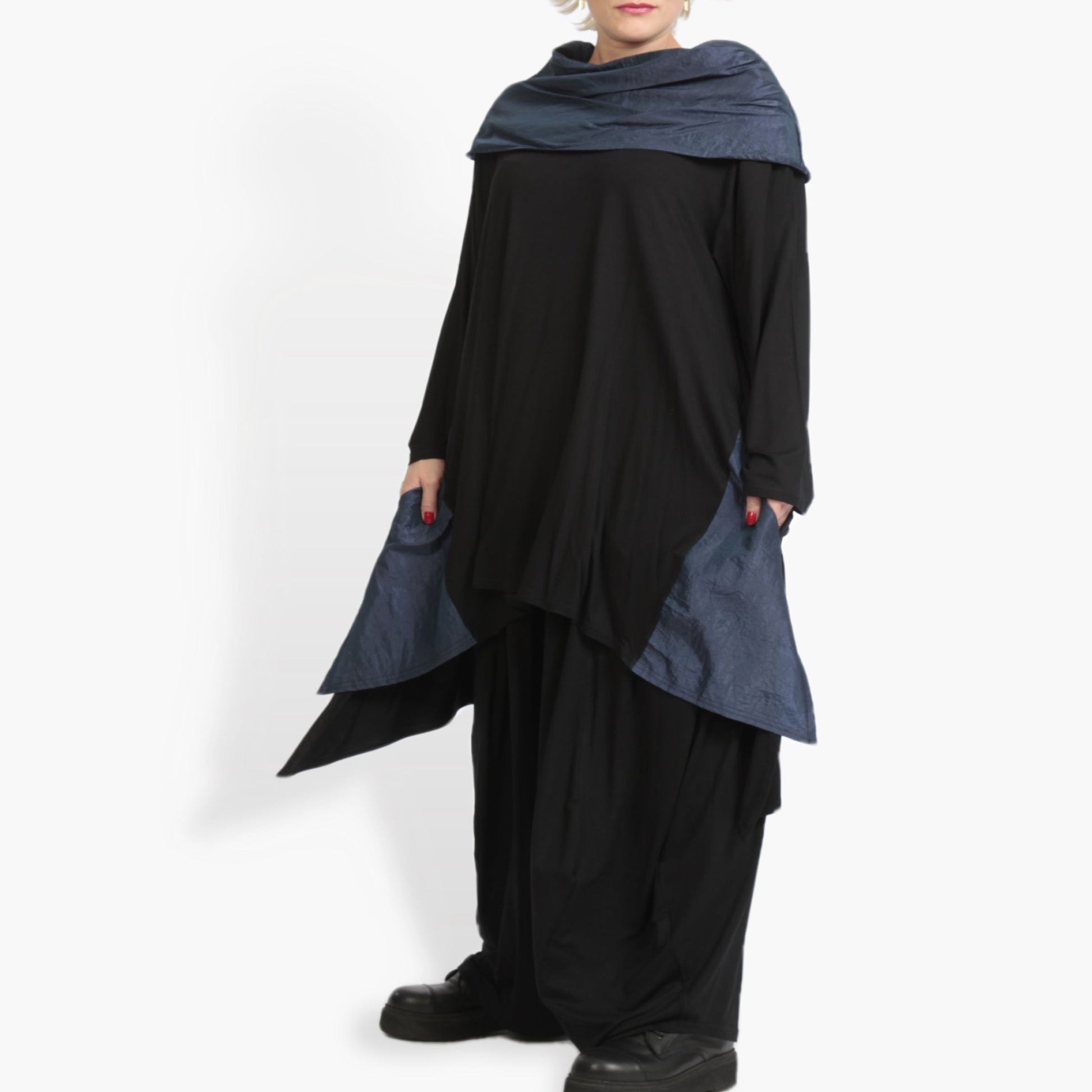  Shirt von AKH Fashion aus Viskose, 0954.02187, Schwarz-Blau, Unifarben, Schick, Modern