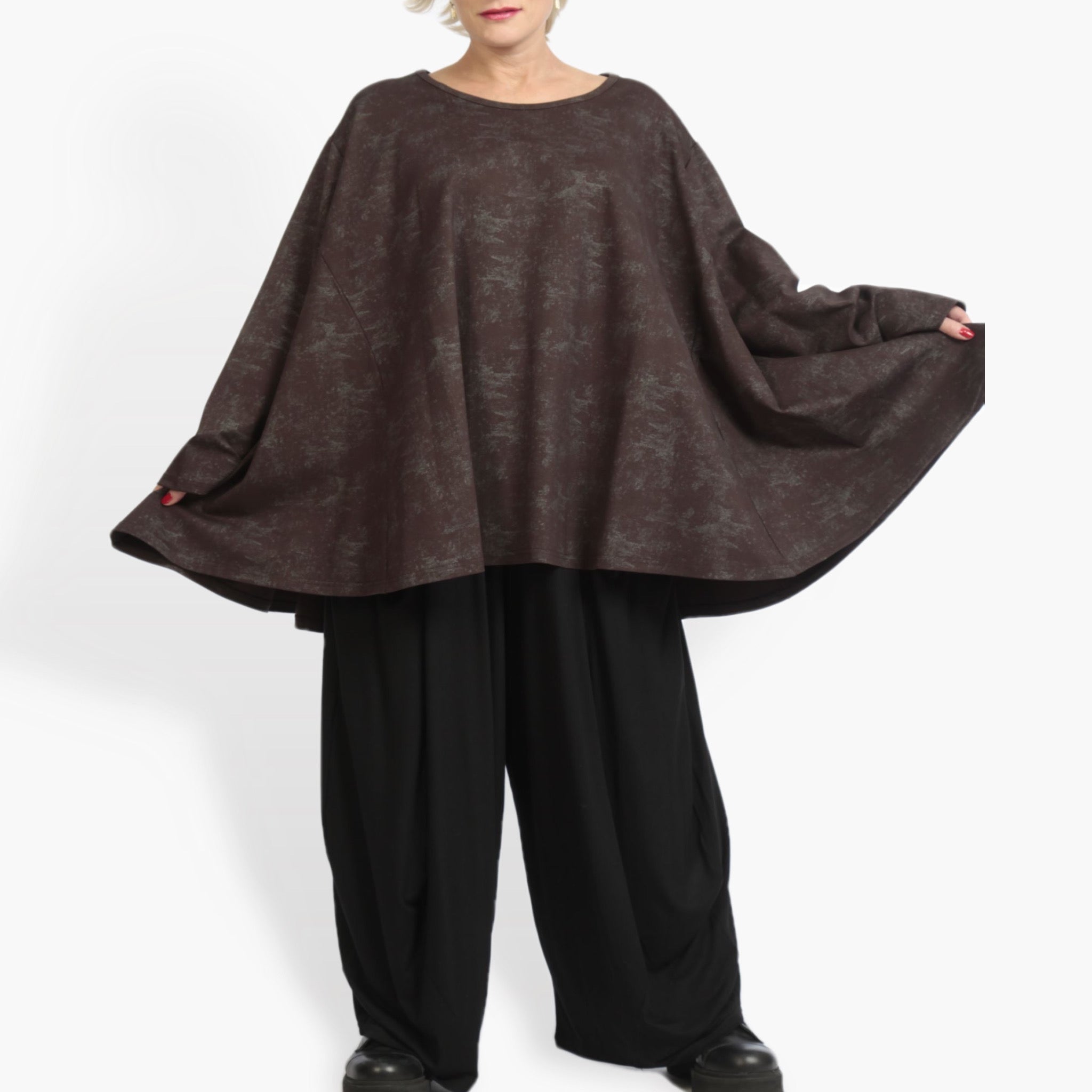  A-Form Bigshirt von AKH Fashion aus Viskose, 0958.00593, Braun, Schick, Modern, Bequem