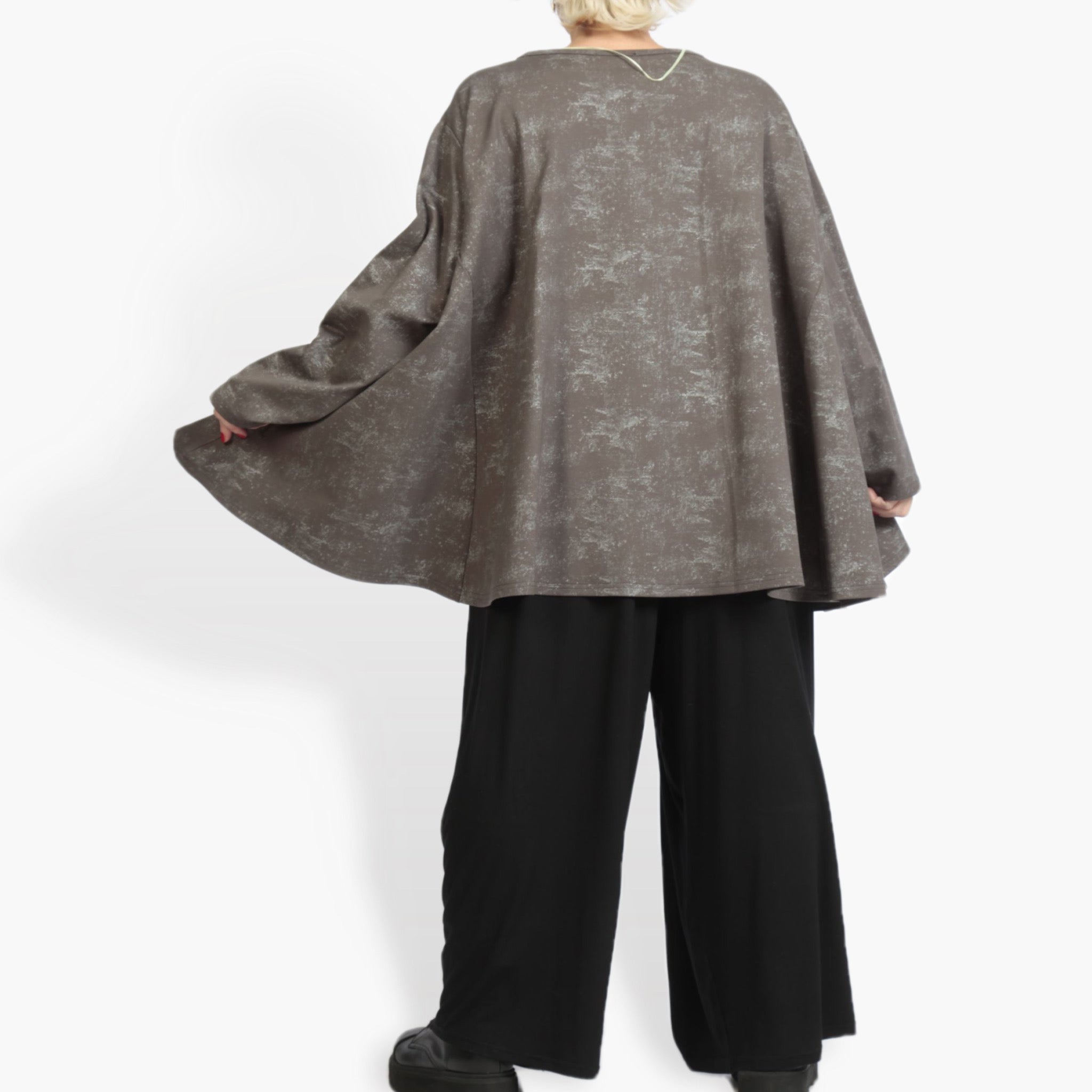  A-Form Bigshirt von AKH Fashion aus Viskose, 0958.00593, Grau, Schick, Modern, Bequem